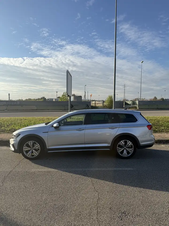 Volkswagen Passat Alltrack