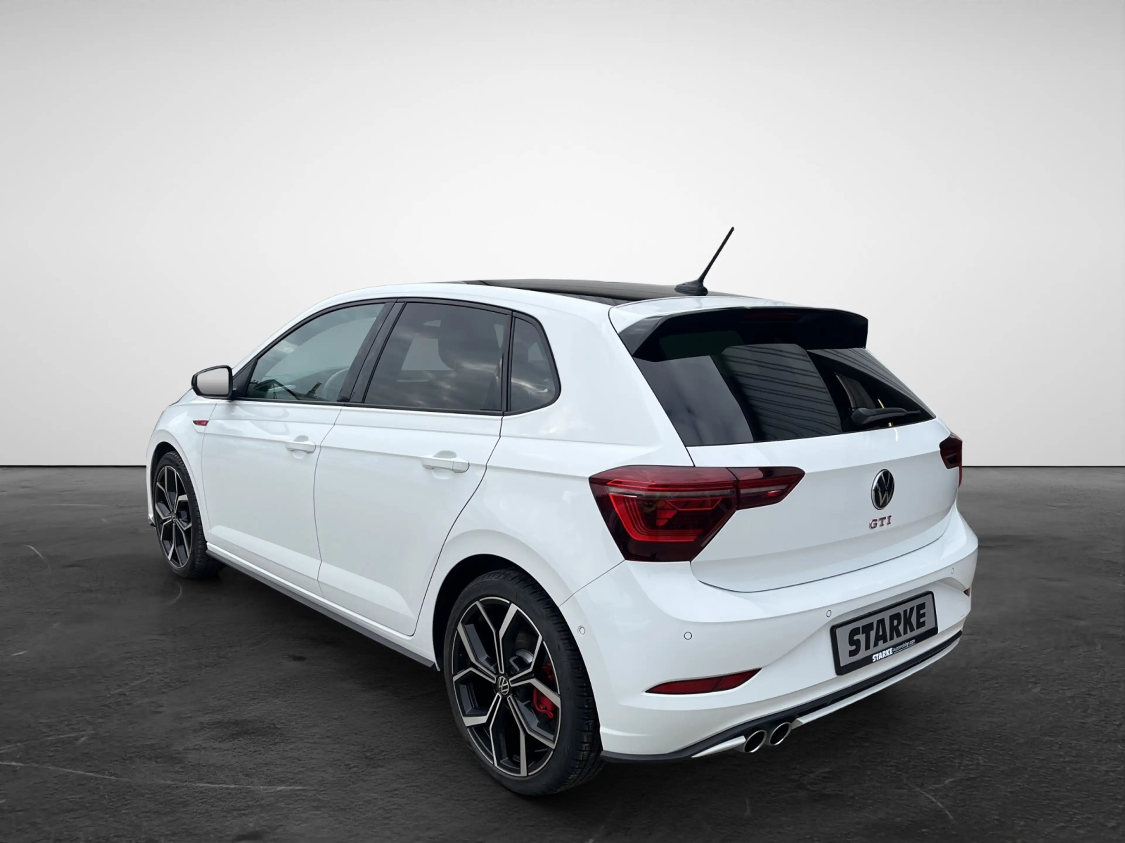 Volkswagen Polo GTI 2.0 TSI DSG — photo 4