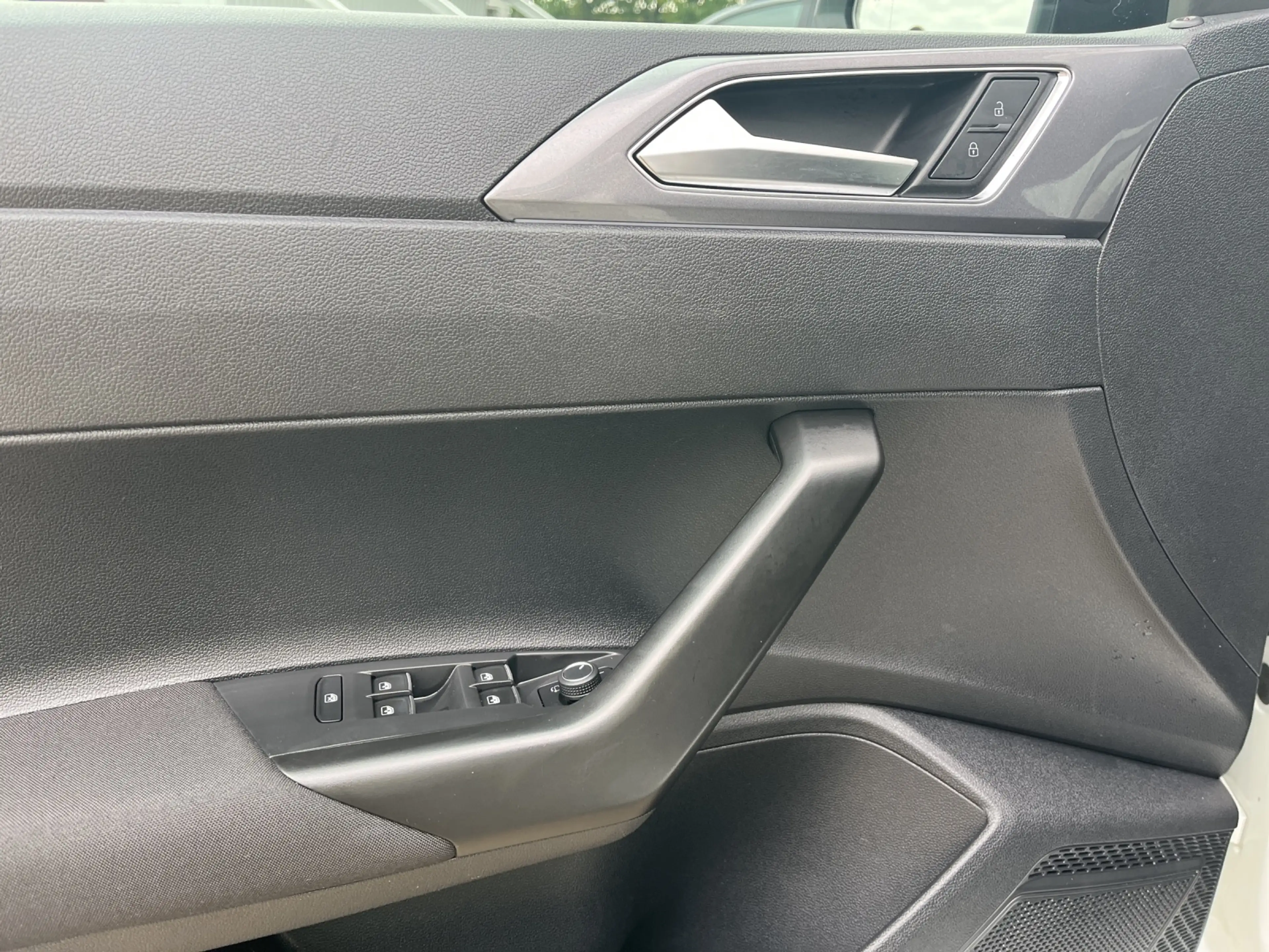 Volkswagen Polo GTI 2.0 TSI DSG — photo 6