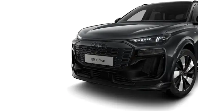 Audi Q6 view 6
