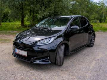 Yaris 1,5 VVT-i Hybrid Design Erstbesitz Garantie Automatik Vollhybrid
