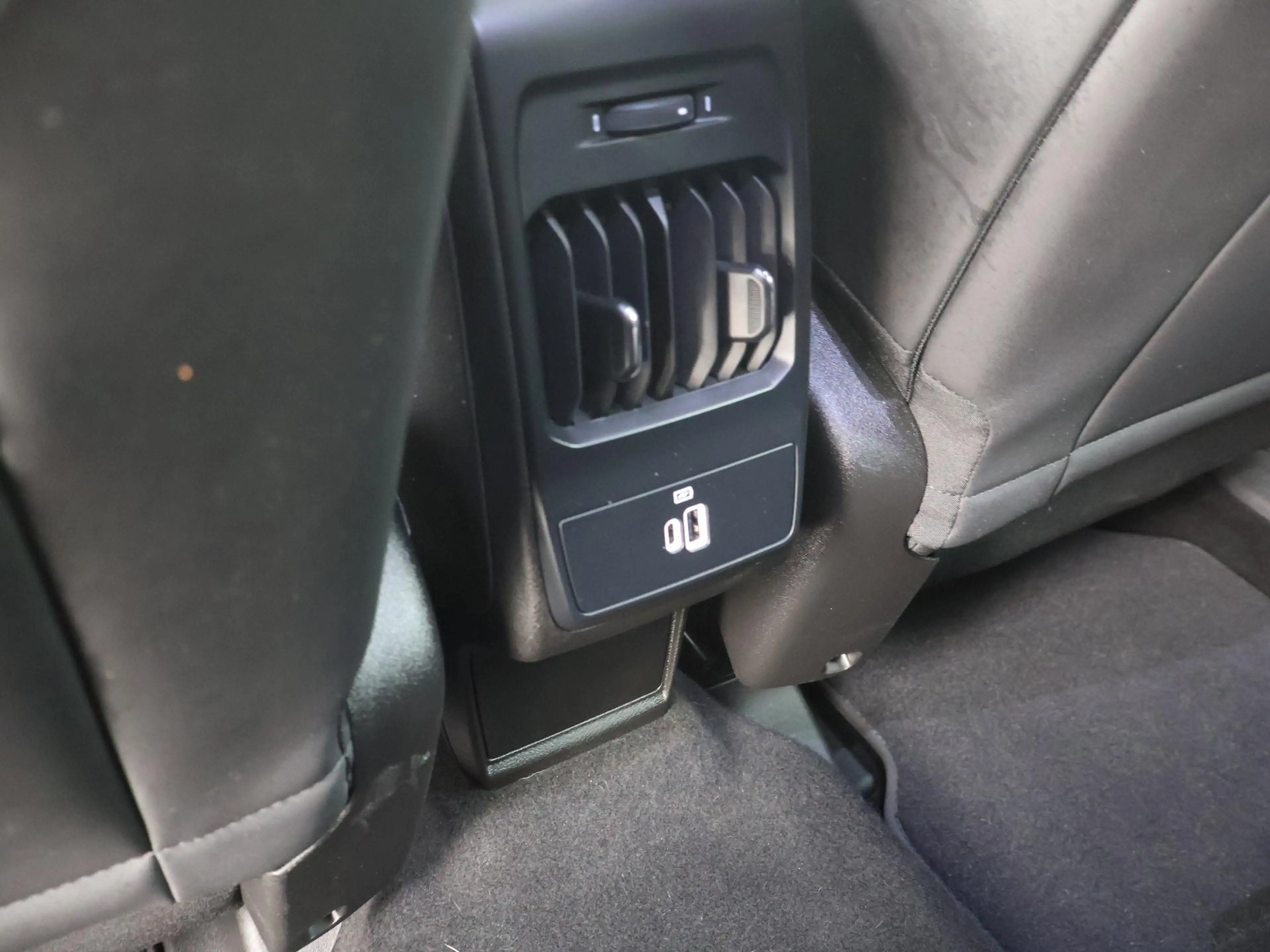 Alfa Romeo Tonale 1.5T Hybrid 160PK Edizione Speciale WINTERPACK|20I — photo 46