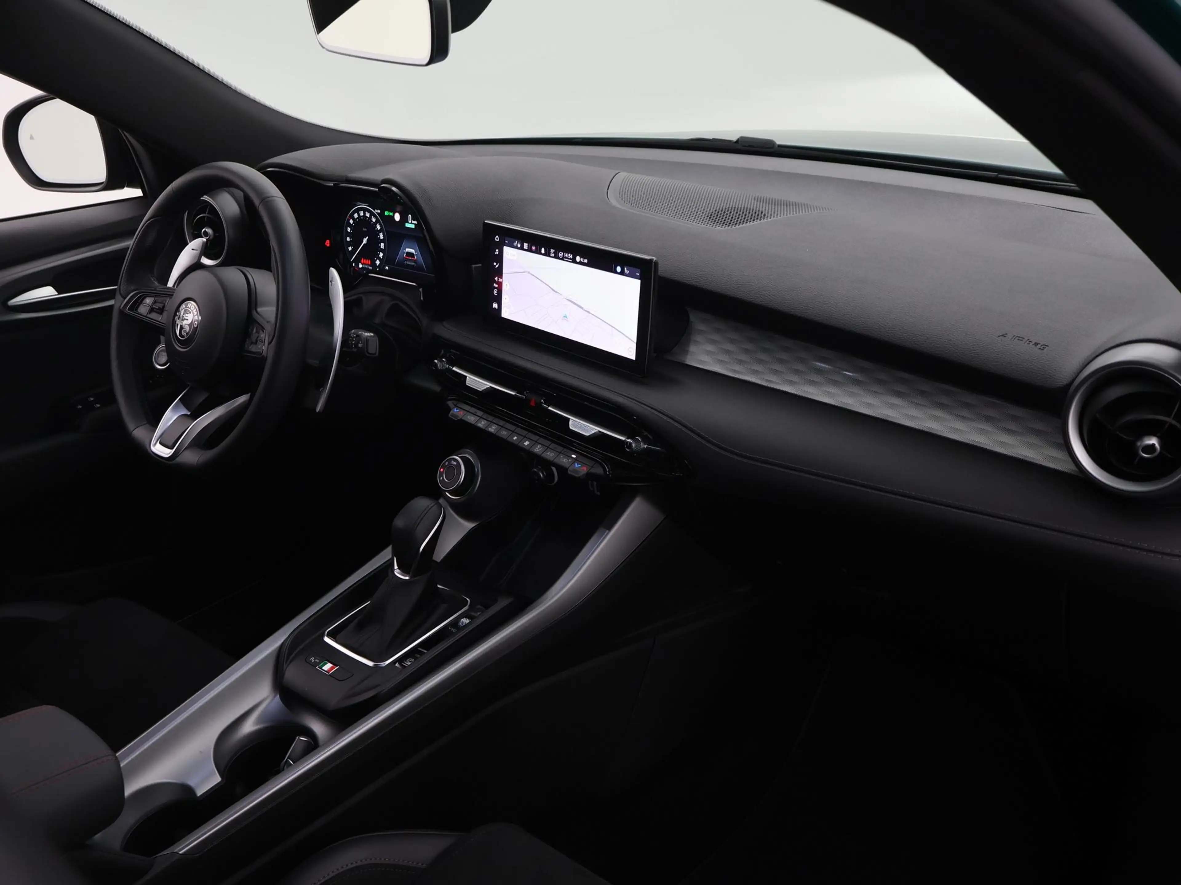 Alfa Romeo Tonale 1.5T Hybrid 160PK Edizione Speciale WINTERPACK|20I — photo 30