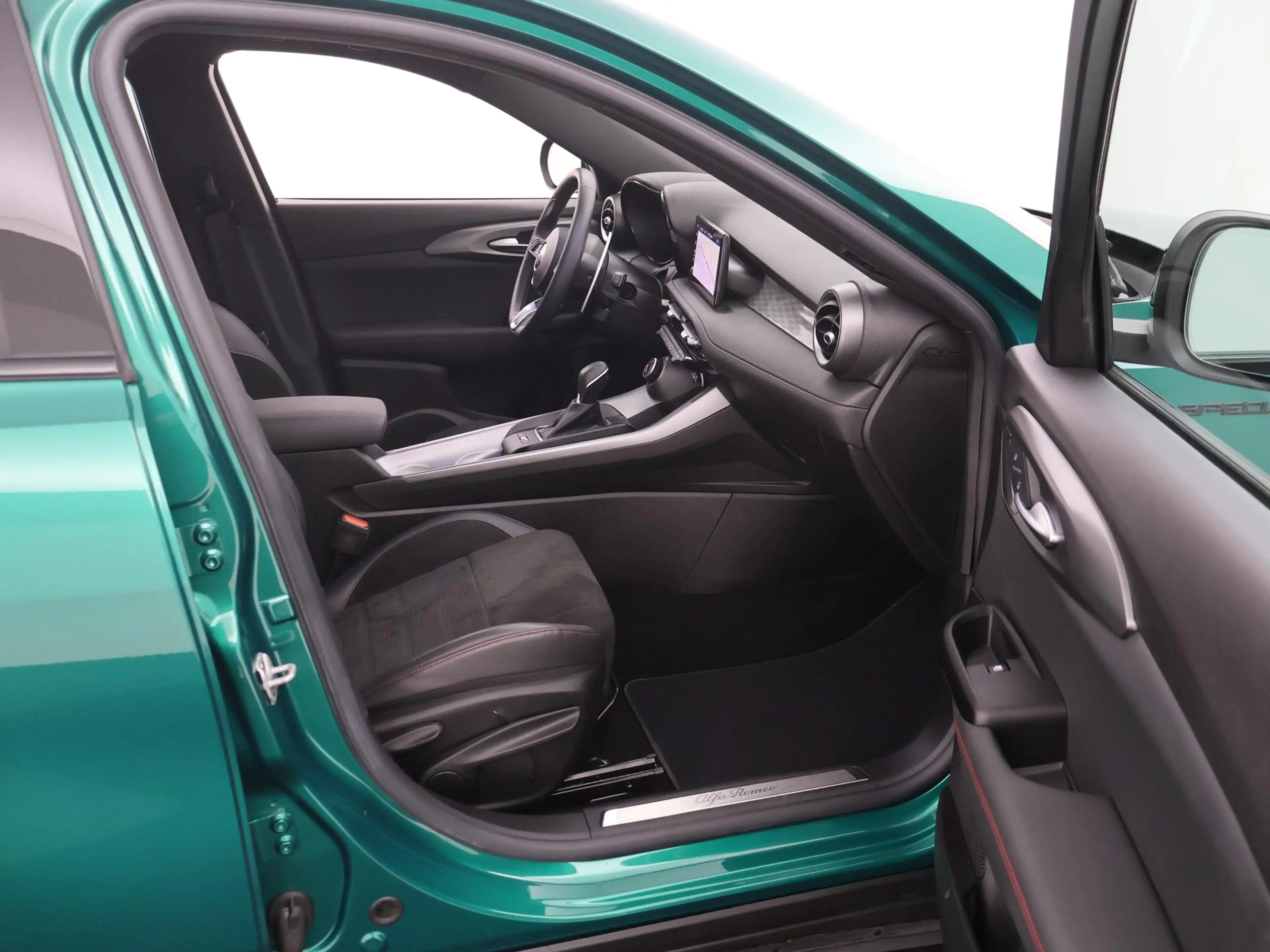 Alfa Romeo Tonale 1.5T Hybrid 160PK Edizione Speciale WINTERPACK|20I — photo 31