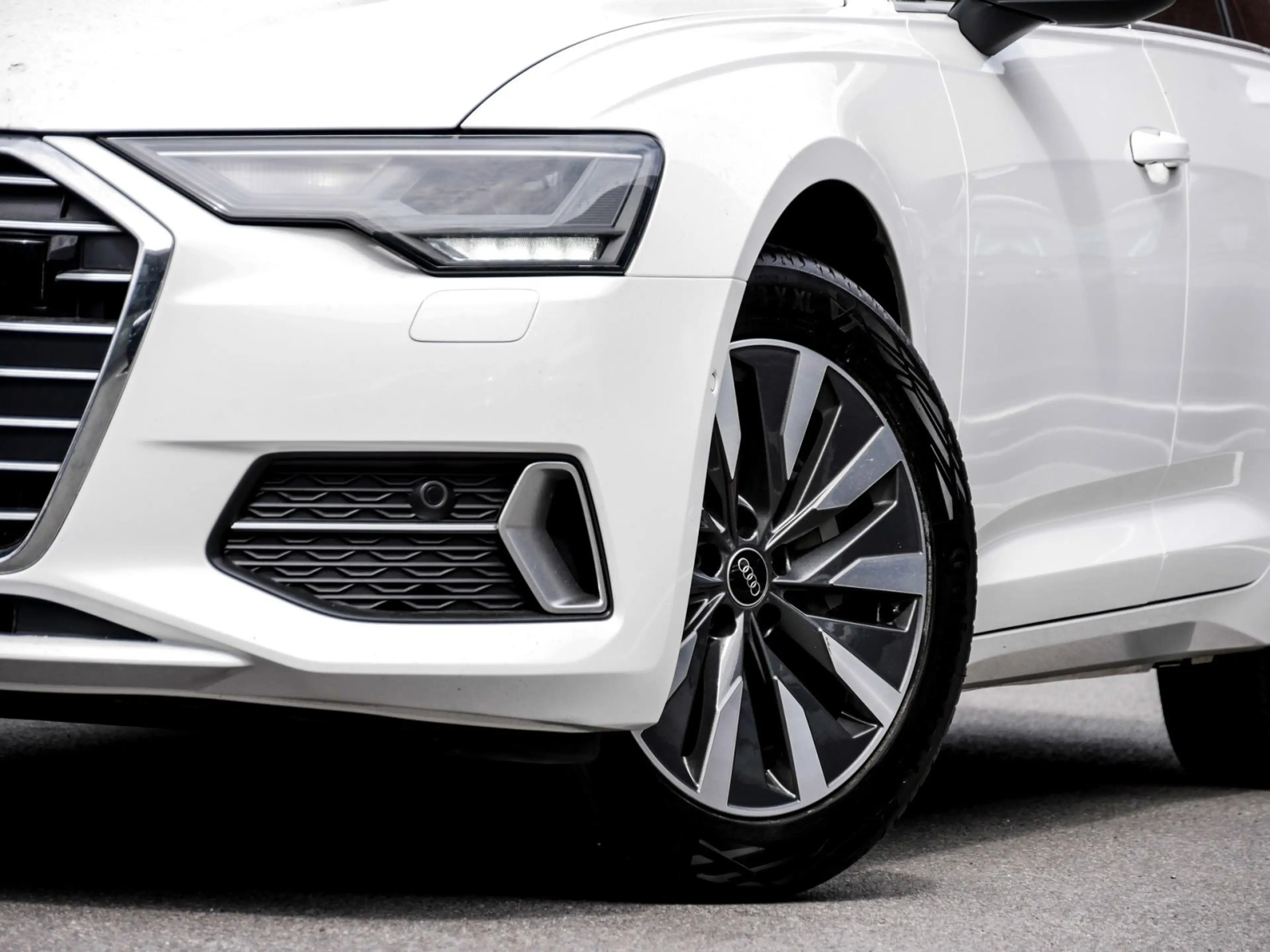 Audi A6 Avant sport 40 TDI S tronic Navi+ AHK RKamera Tour — photo 5