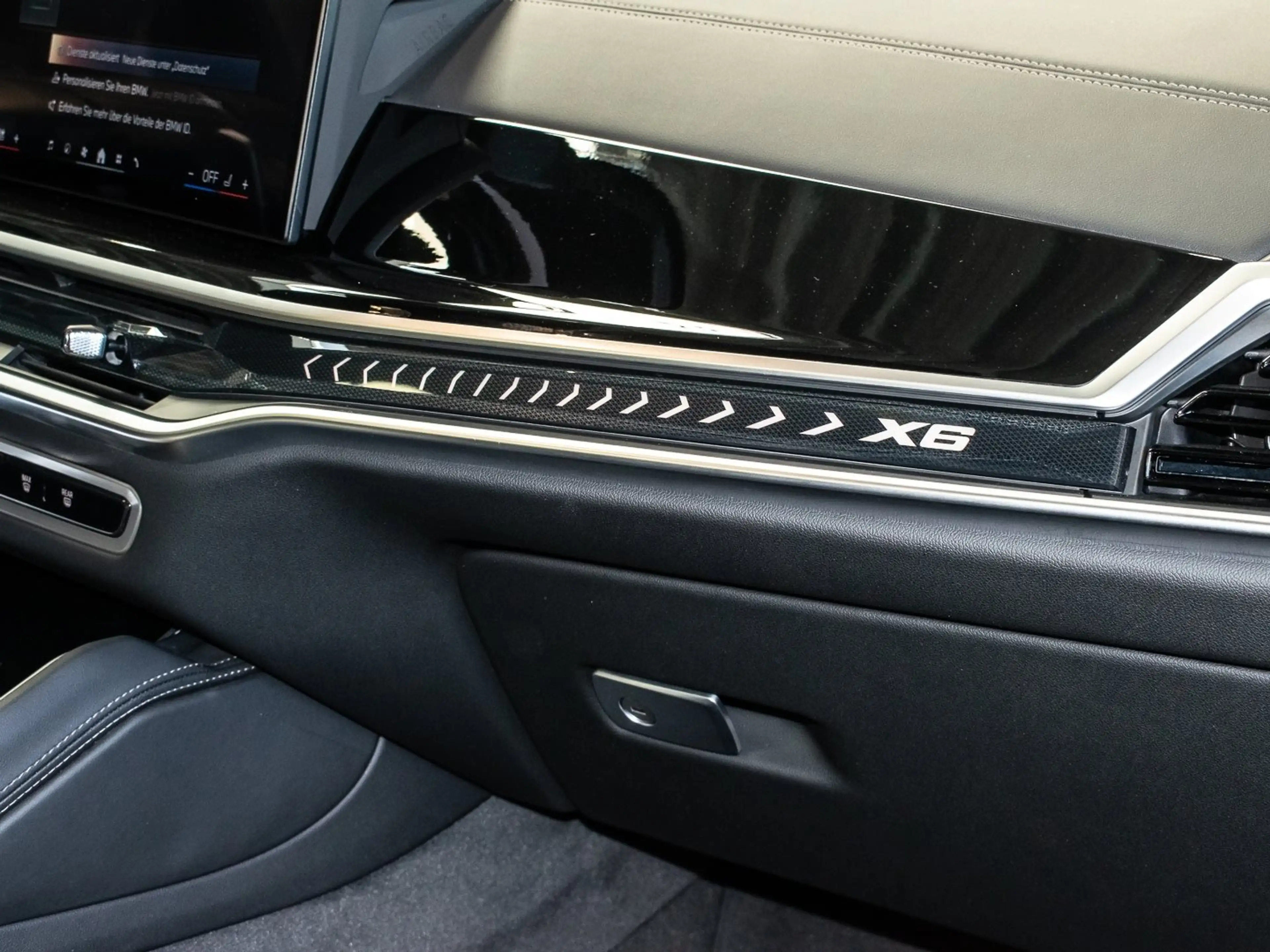 BMW X6 xDrive30d M Sport PANO AHK RFK NAVI Standh. — photo 8