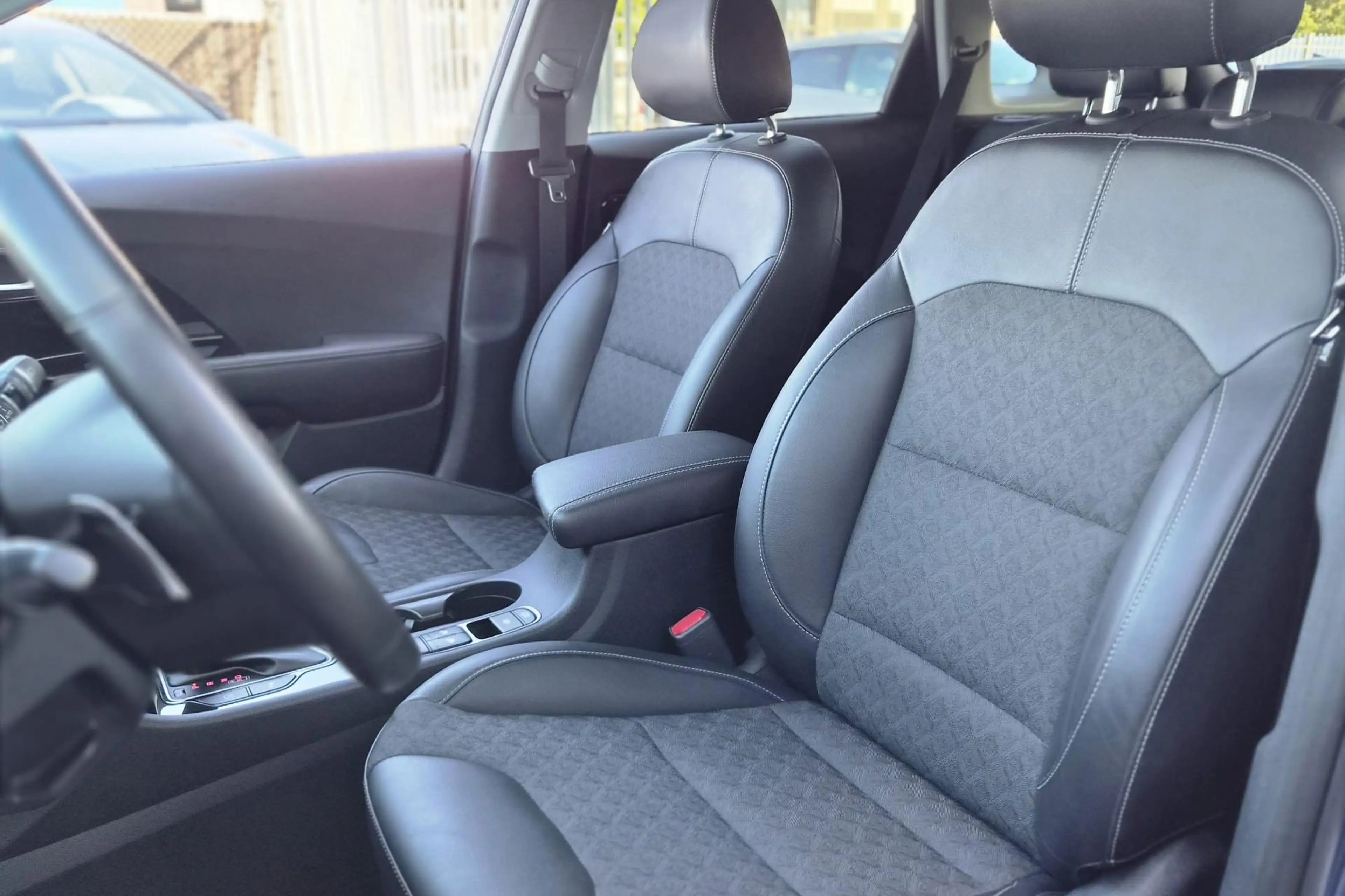 Kia Niro 1.6 GDi Hybrid DynamicPlusLine | Navigatie via App — photo 8