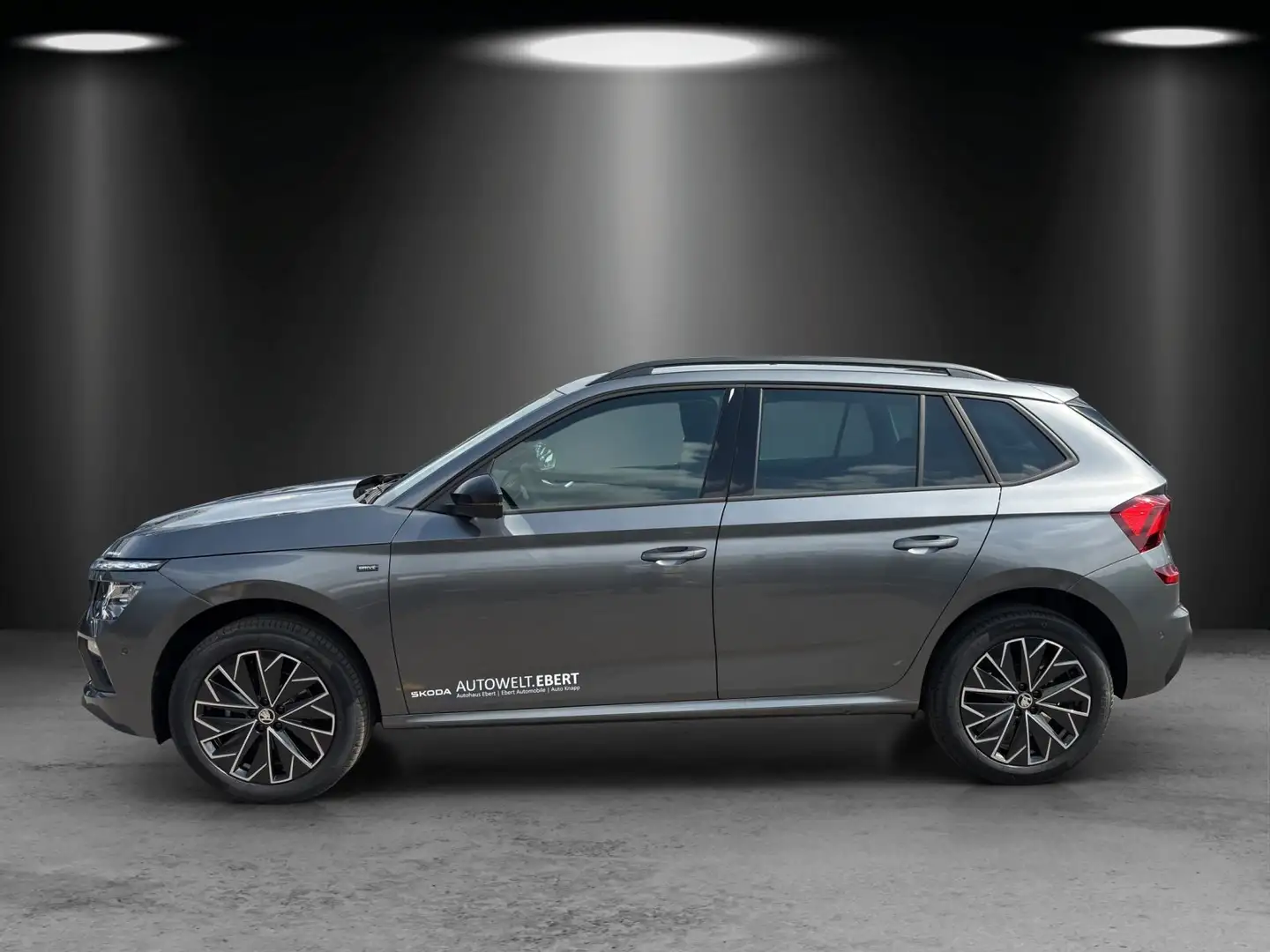 Skoda Kamiq Drive 1,0 TSI 85 kW DSG Gris - 2