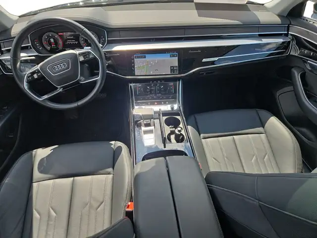 Audi A8 view 8