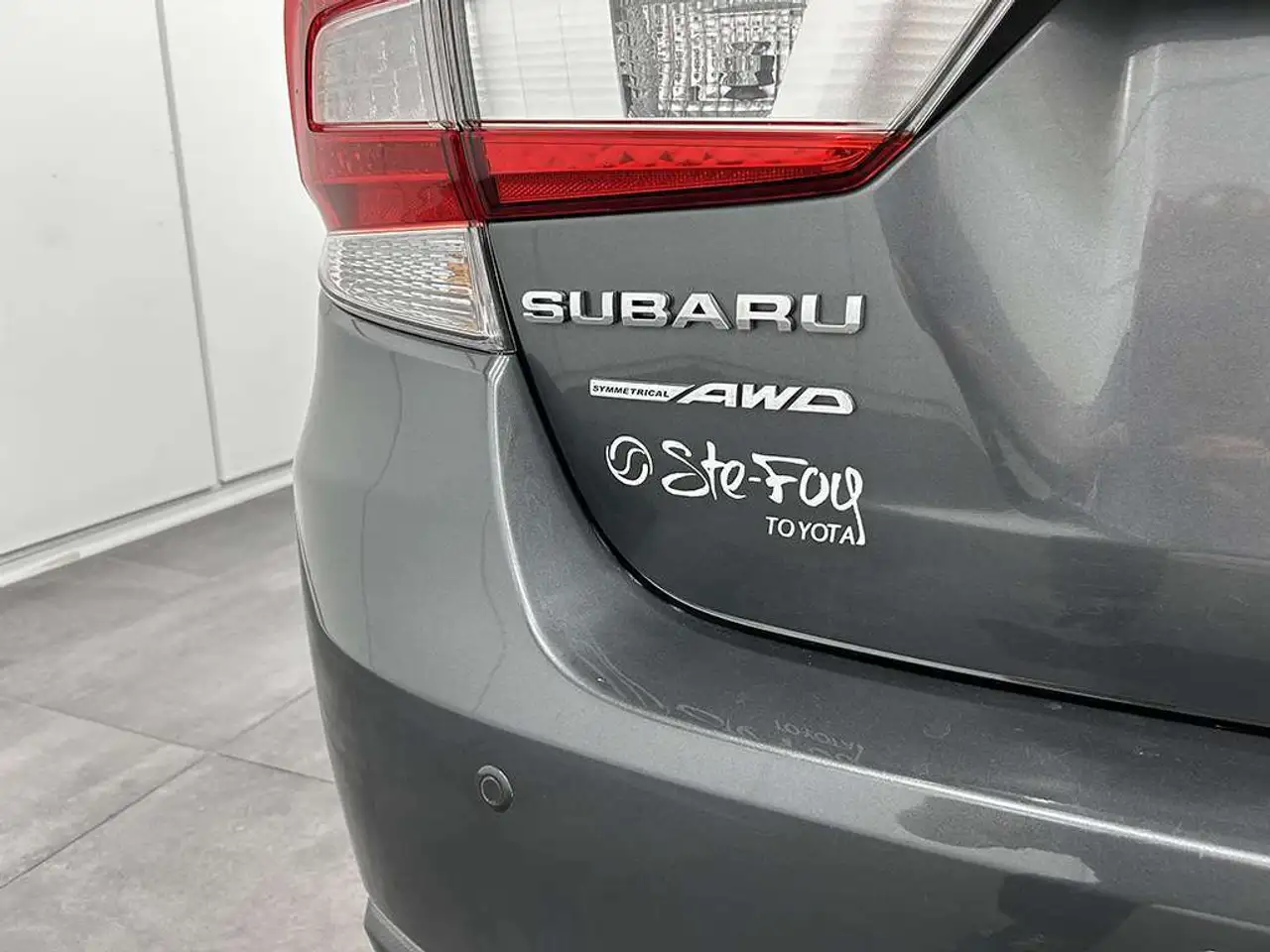 Subaru Impreza снимка Subaru Impreza