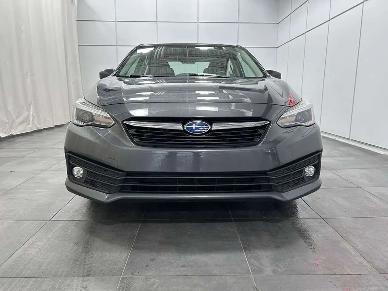 Subaru Impreza снимка Subaru Impreza
