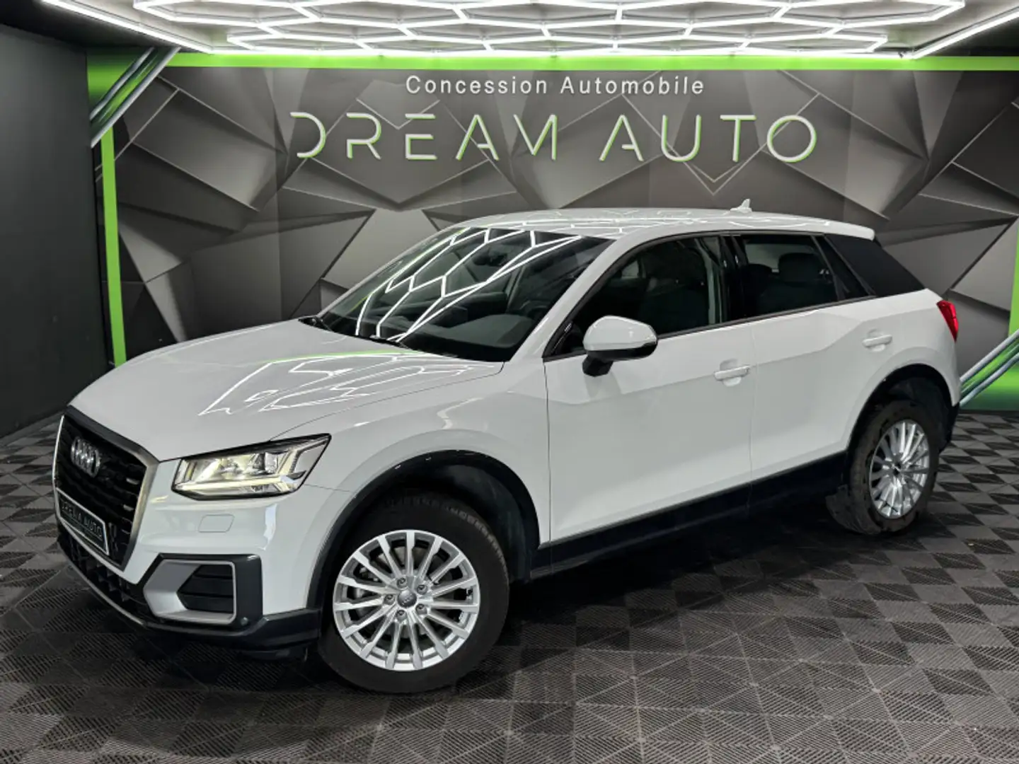 Audi Q2 1.4 TFSI 150CH COD DESIGN Blanc - 1