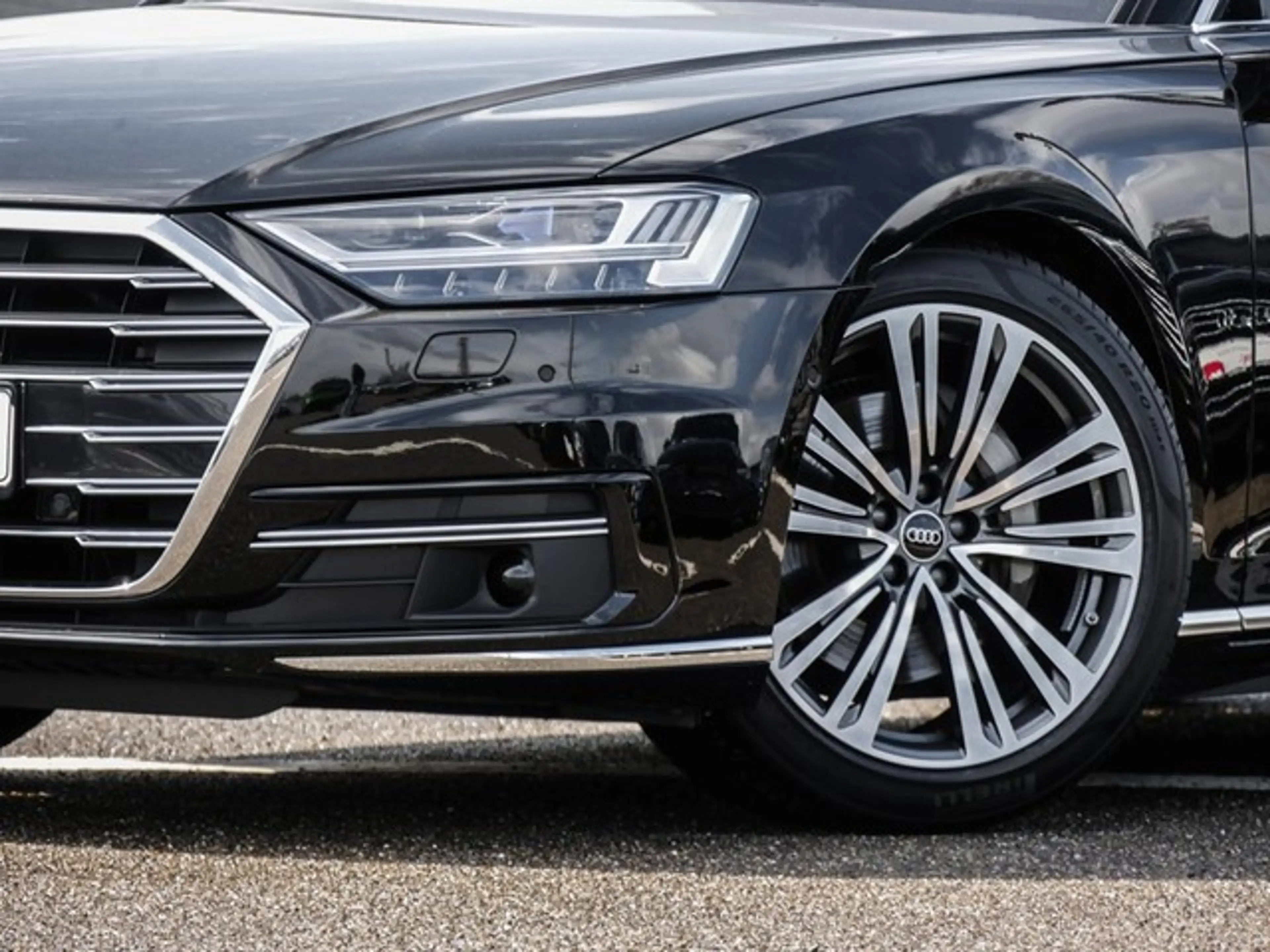 Audi A8 50 Qu. PANO B&O ACC 360°CAM ALU20 HEADUP — photo 6