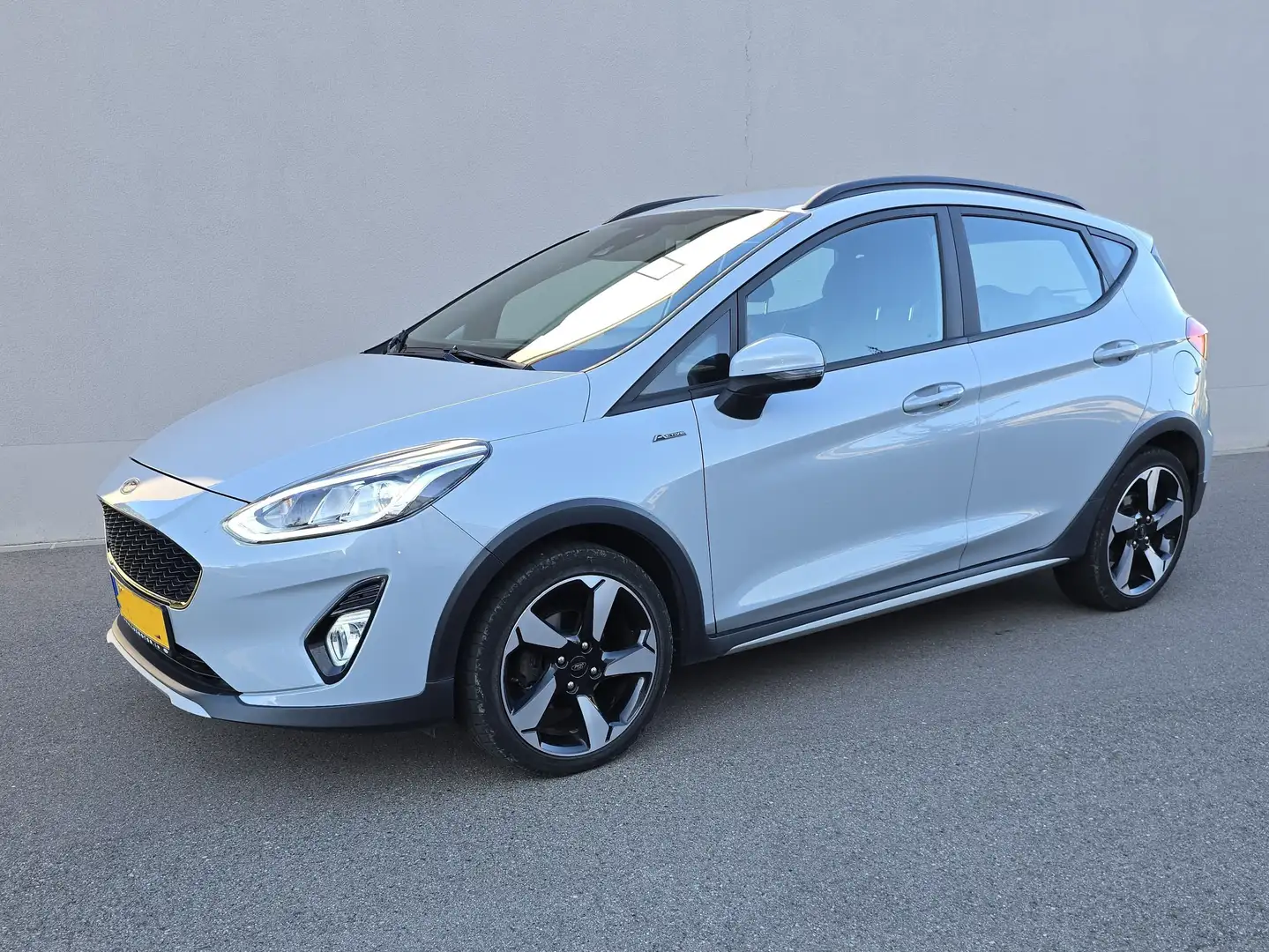 Ford Fiesta Active2 1.0i EcoBoost Gris - 1