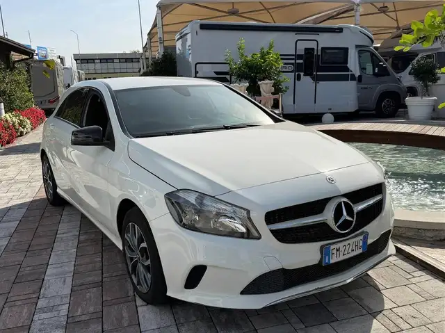 Mercedes-Benz A 180 Classe A - W176 d Sport my16