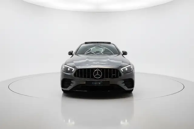 Mercedes-Benz E Class view 2