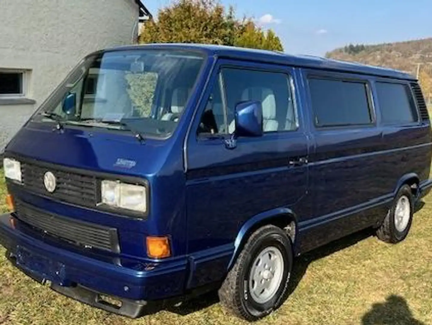 Volkswagen T3 Multivan Limited Last Edition LLE, 2. Hdn. Lack+Polster neu Blau - 2