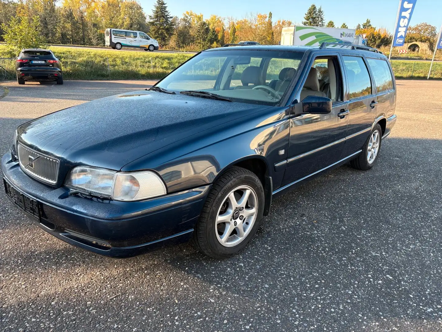 Volvo V70 2.0-10V Benzin Klima 8 Fachbereift Blau - 1