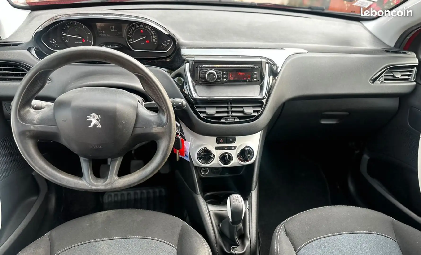 Peugeot 208 1.6 bluehdi 2018 Rouge - 2