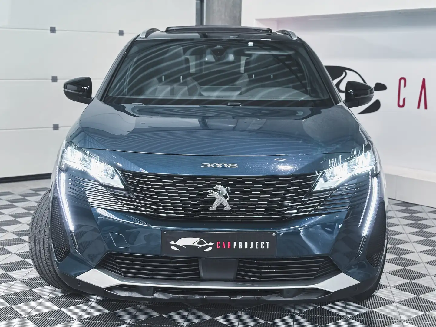 Peugeot 3008 1.6 Hybrid 180 PHEV Allure, Toit pano, Car-Play Blue - 2