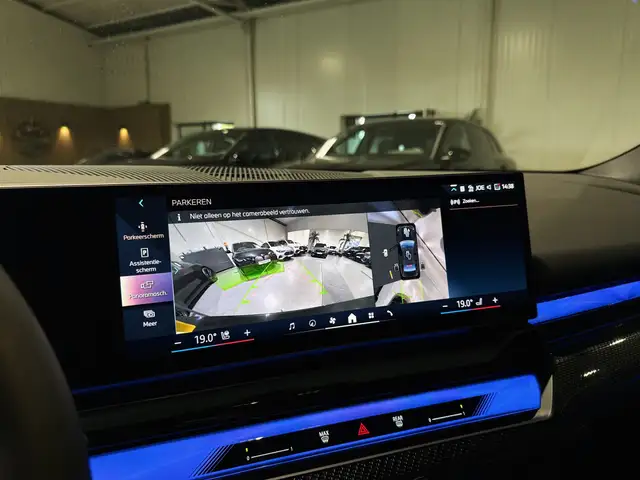 BMW I5 view 9