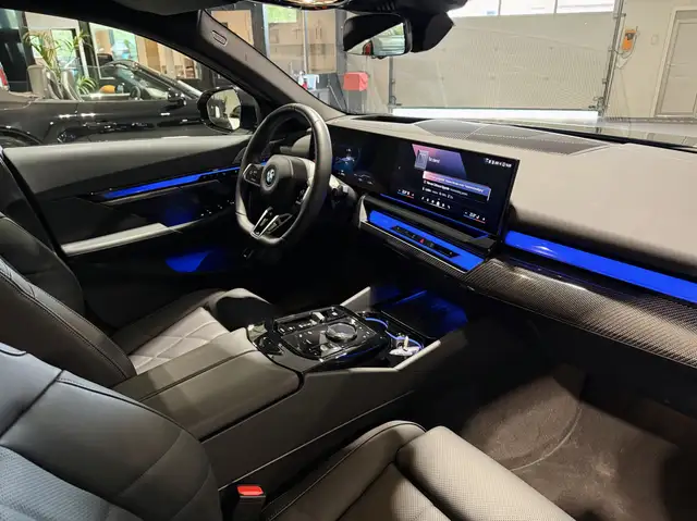 BMW I5 view 5