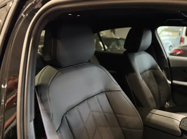 BMW I5 view 12