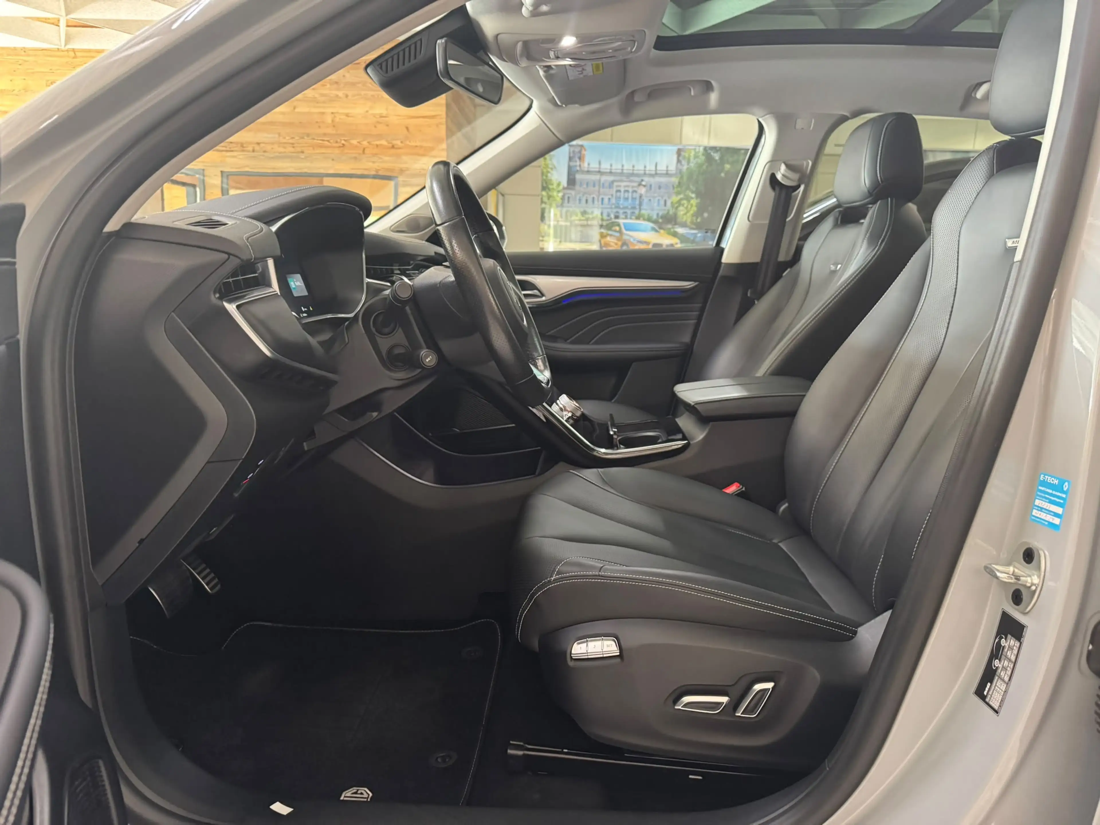 MG Marvel R Performance BOSE Pano Sitzbelüftung Mem — photo 8