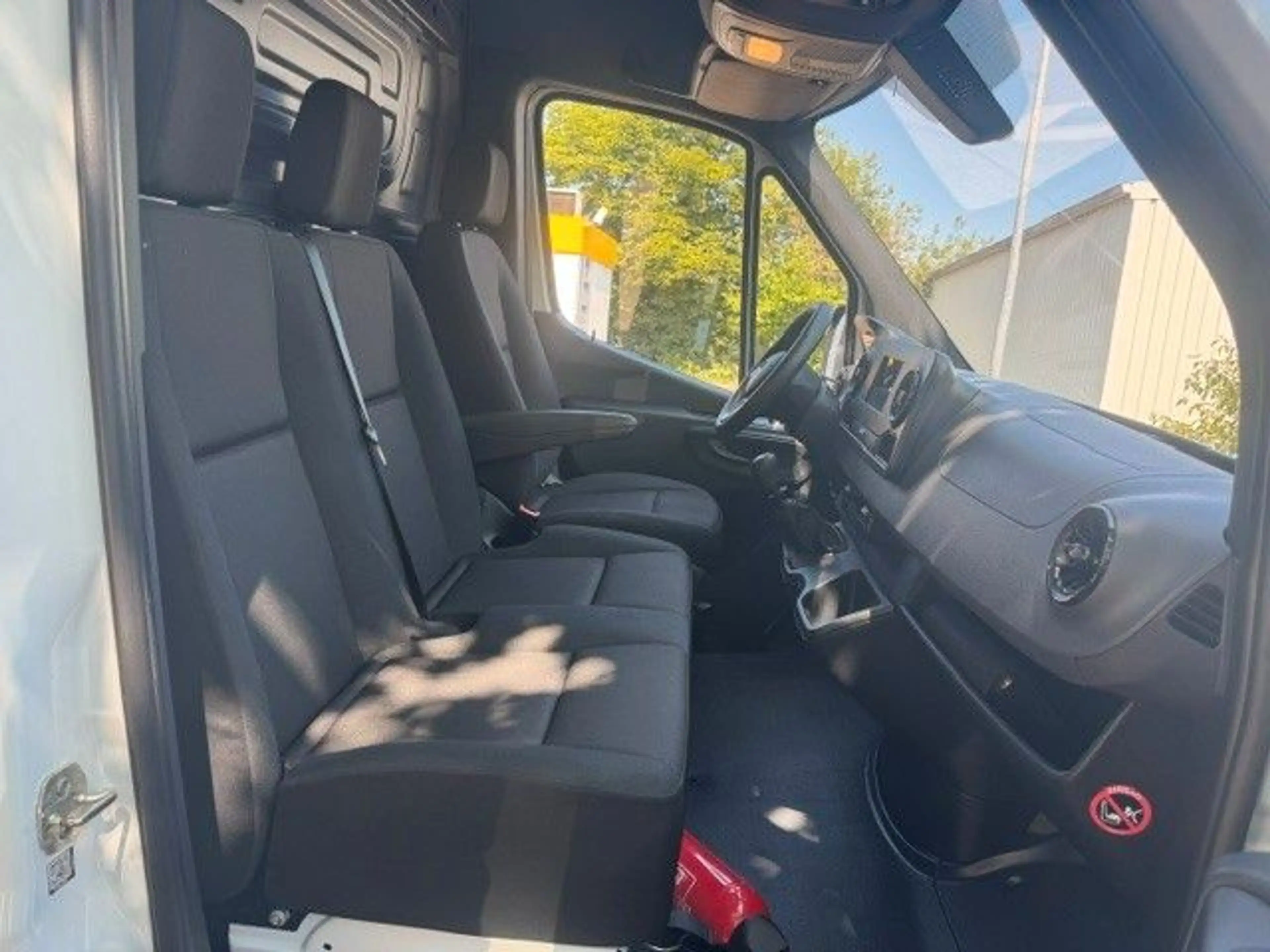 Mercedes-Benz Sprinter III Kasten FWD 315 CDI L2 — photo 4