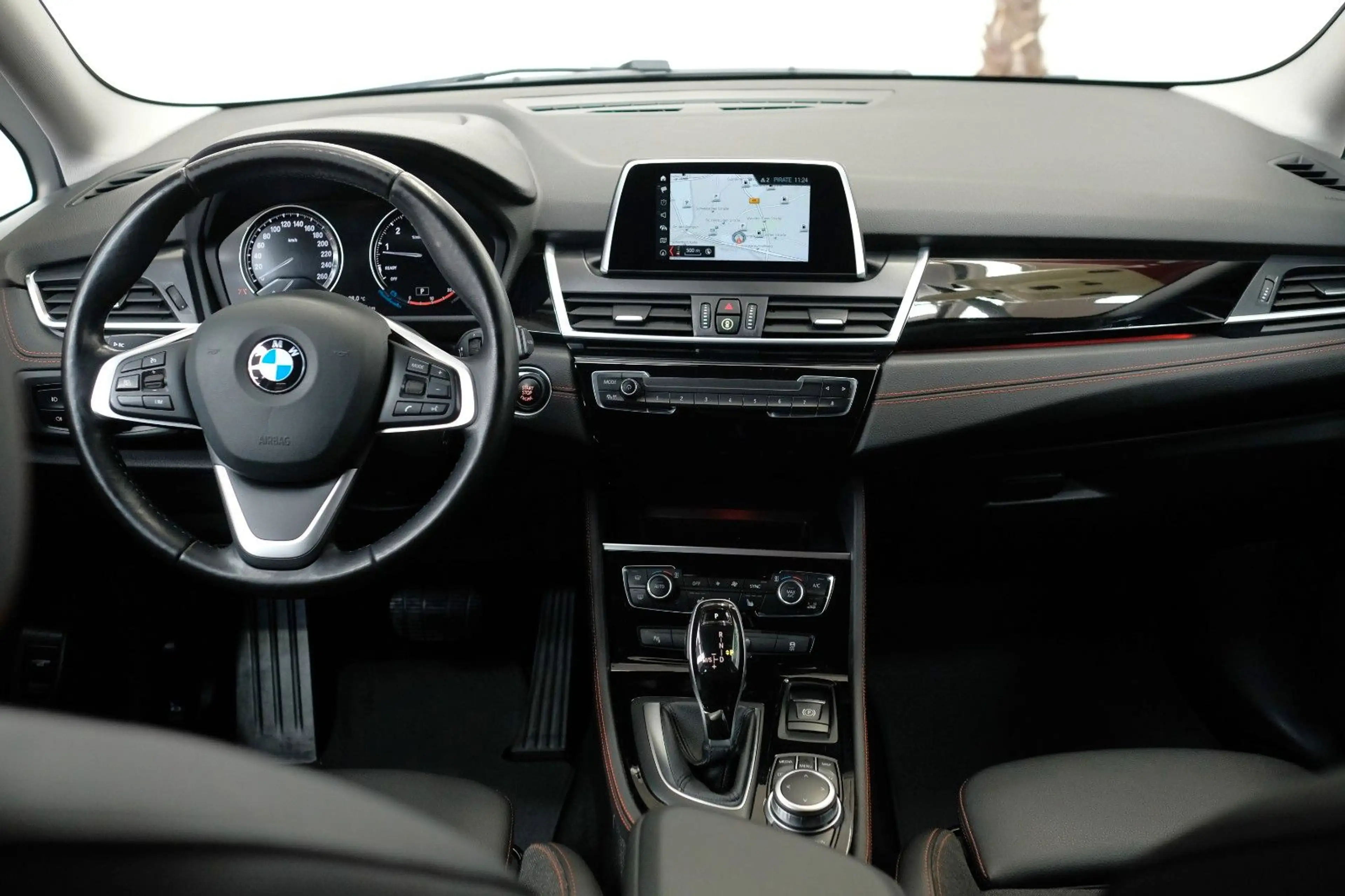 BMW 220 Sport Line/7SITZ/NAVI/SITZH/DAB — photo 15