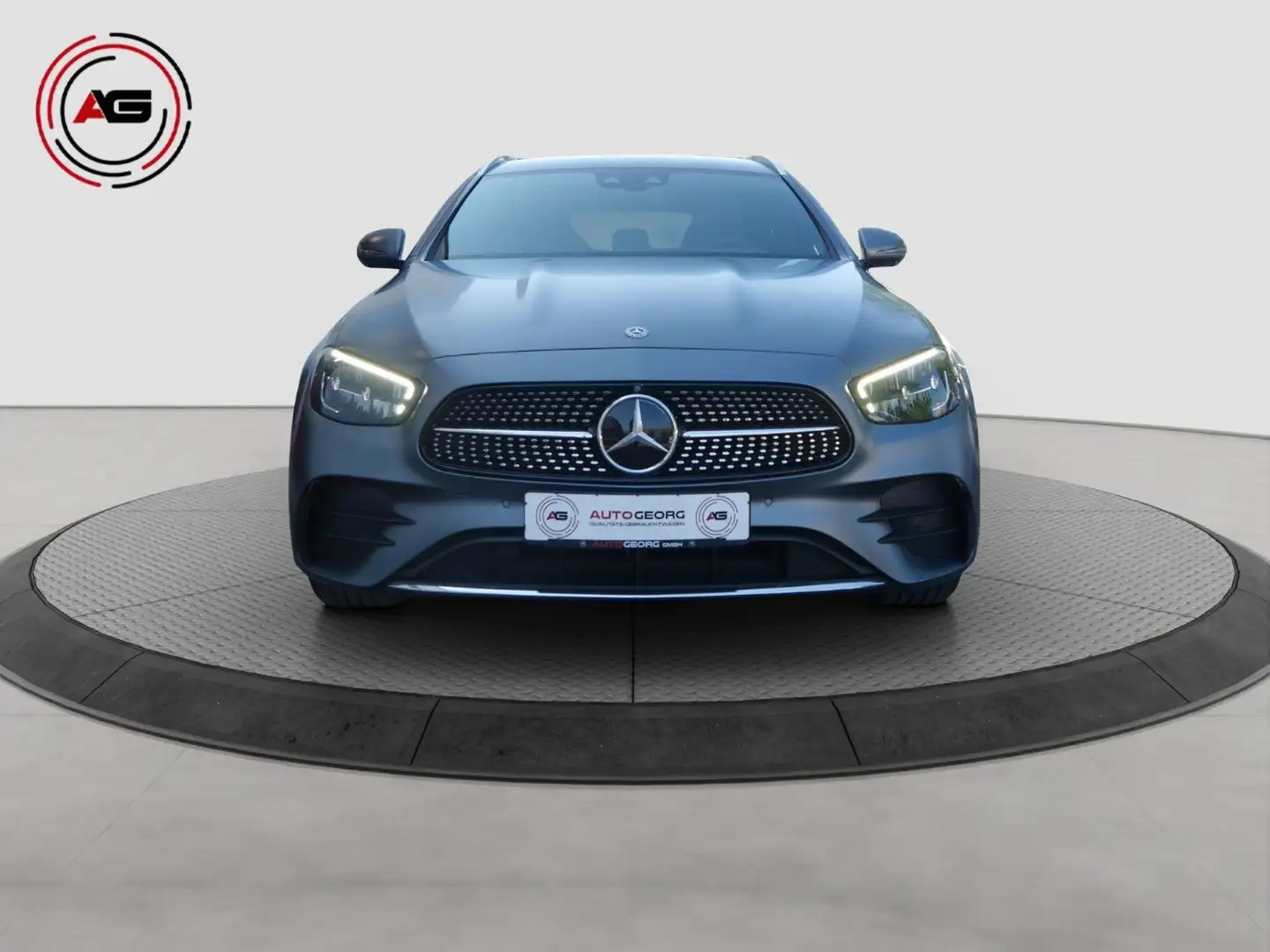 Mercedes-Benz E 300 e T AMG HUD DISTRO+ MEMORY APPLE 360°KAM Gris - 2