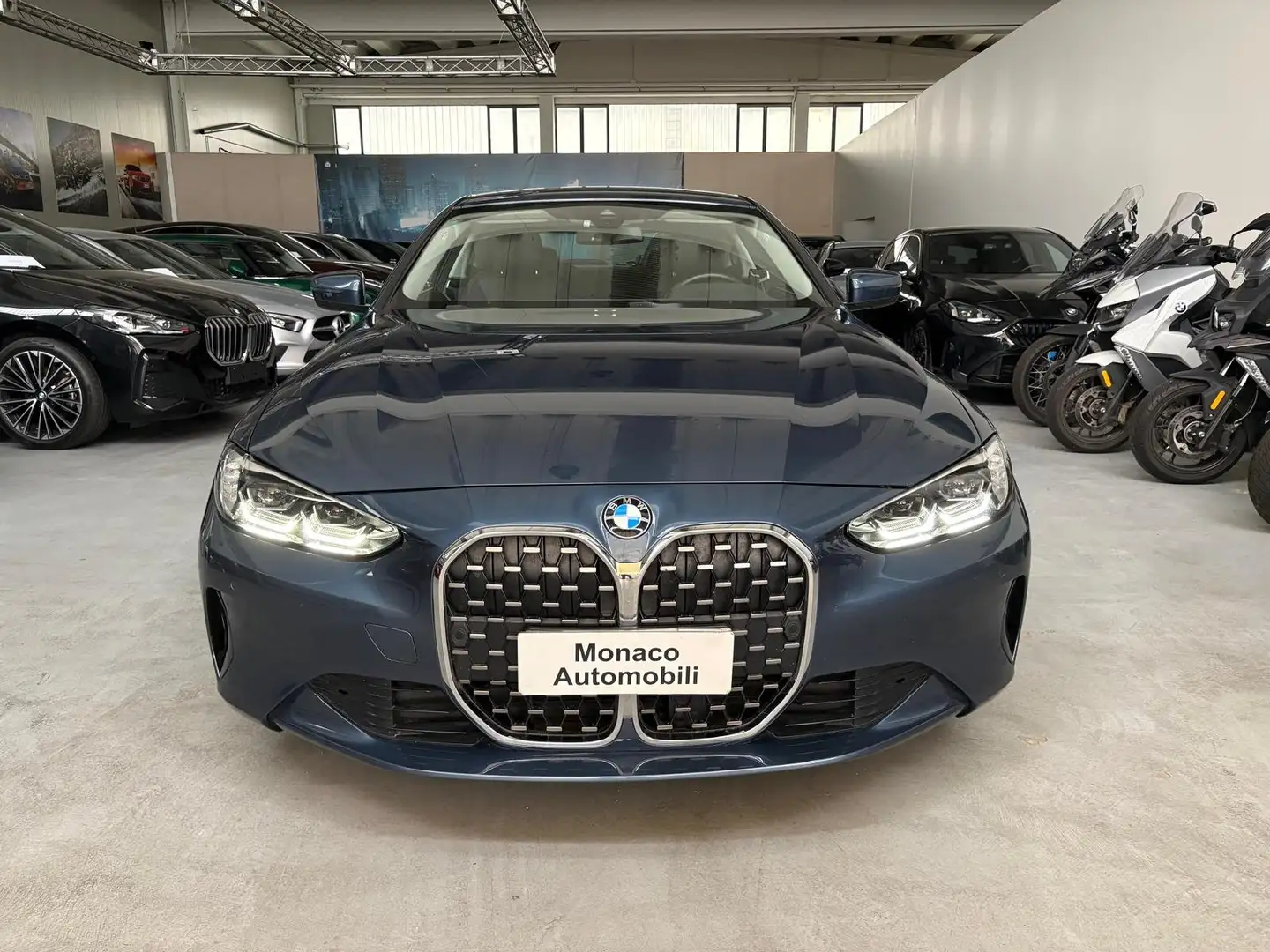 BMW 420 Serie 4 G22 420d Coupè mhev 48V auto Blau - 2