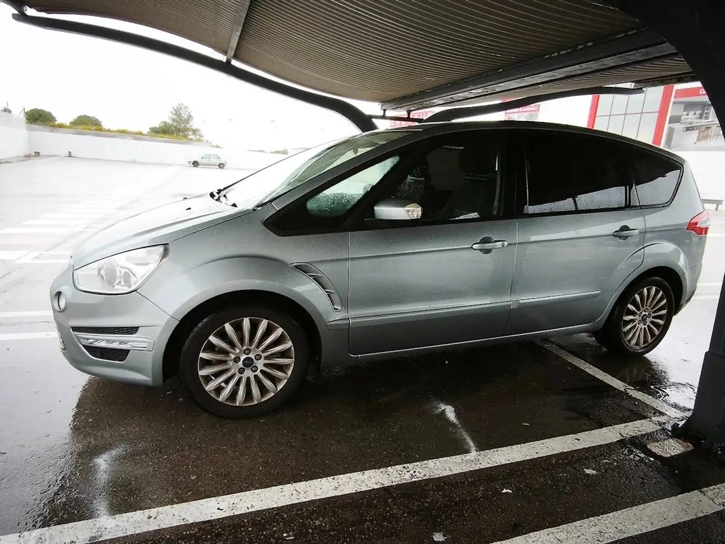 Ford S-Max Limited Edition S-Max 2.0TDCI Limited Edition 140 Plateado - 2
