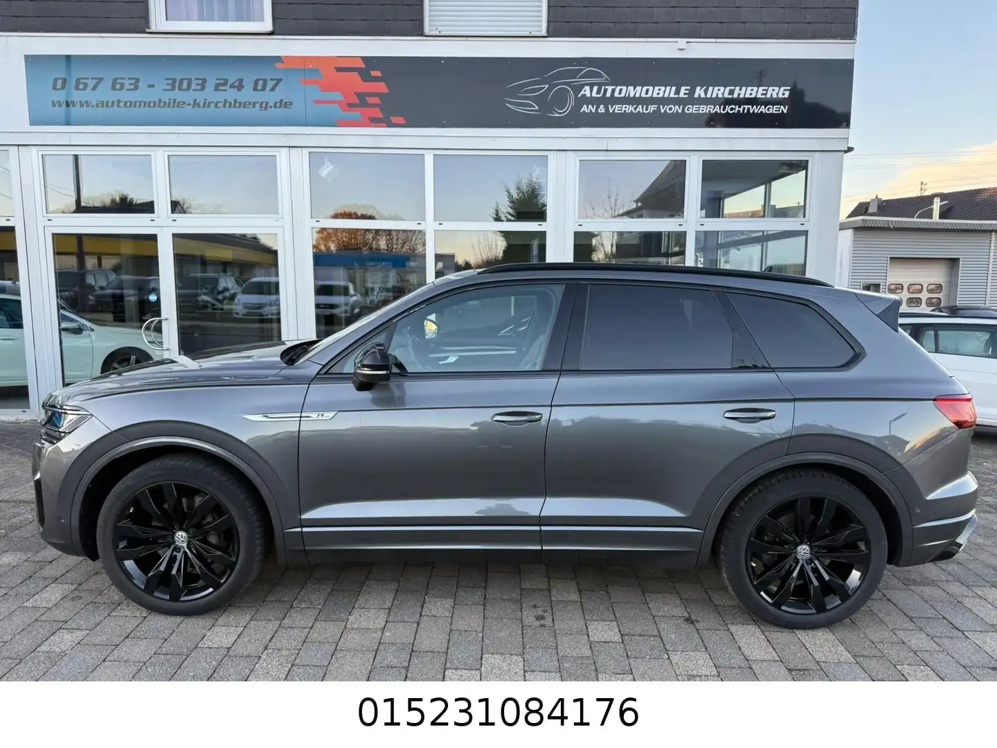 Volkswagen Touareg R-Line Automatik+Vollaustattung+1 Hand Grau - 2