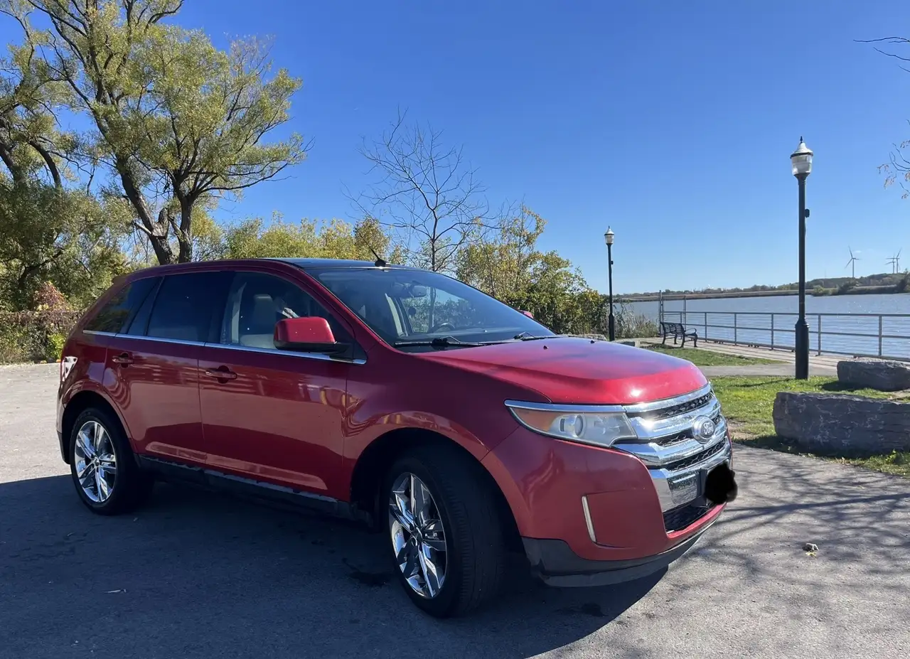 Ford Edge снимка Ford Edge