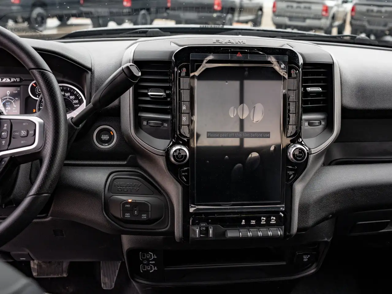 RAM 2500 снимка RAM 2500