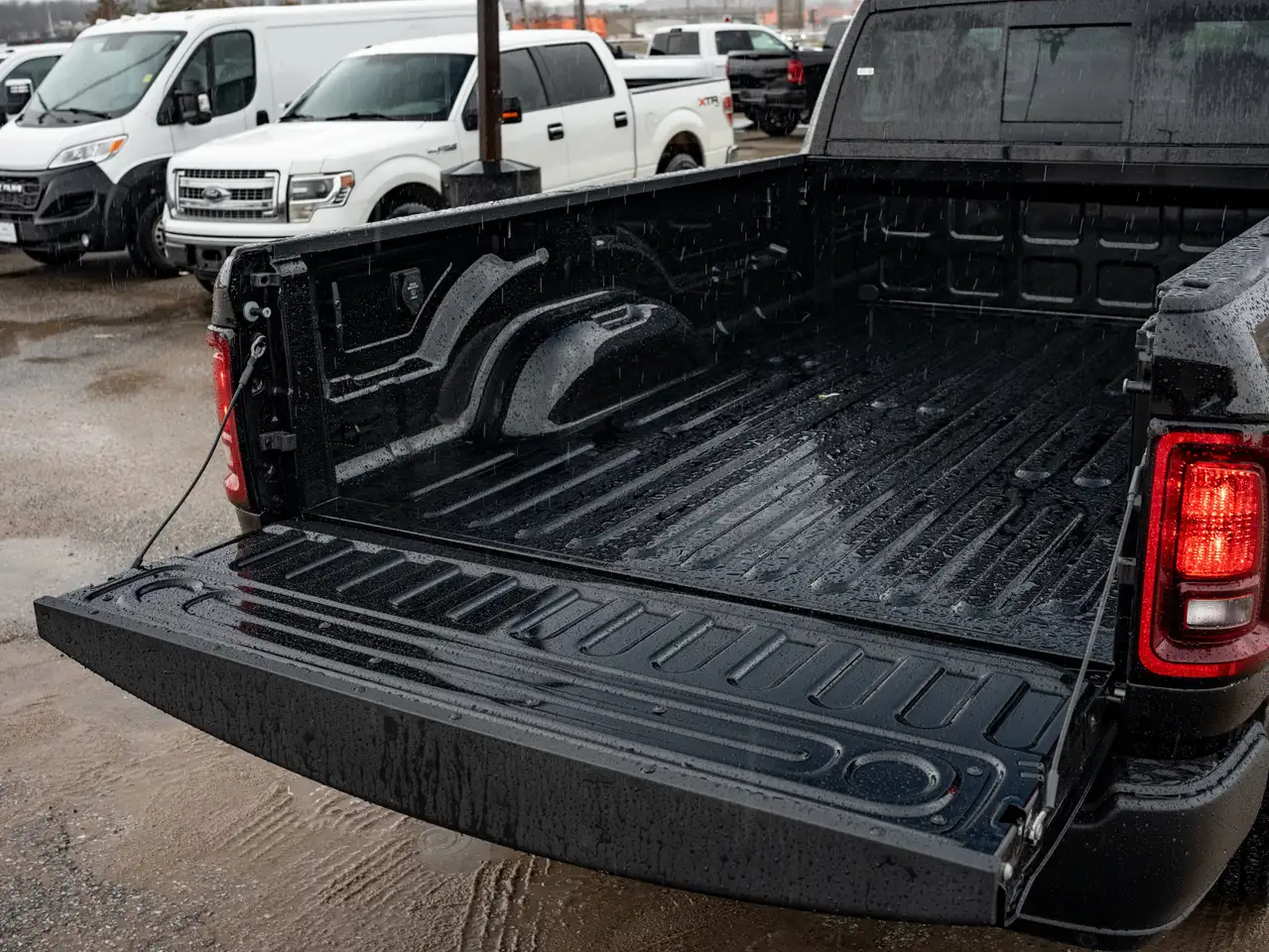 RAM 2500 снимка RAM 2500