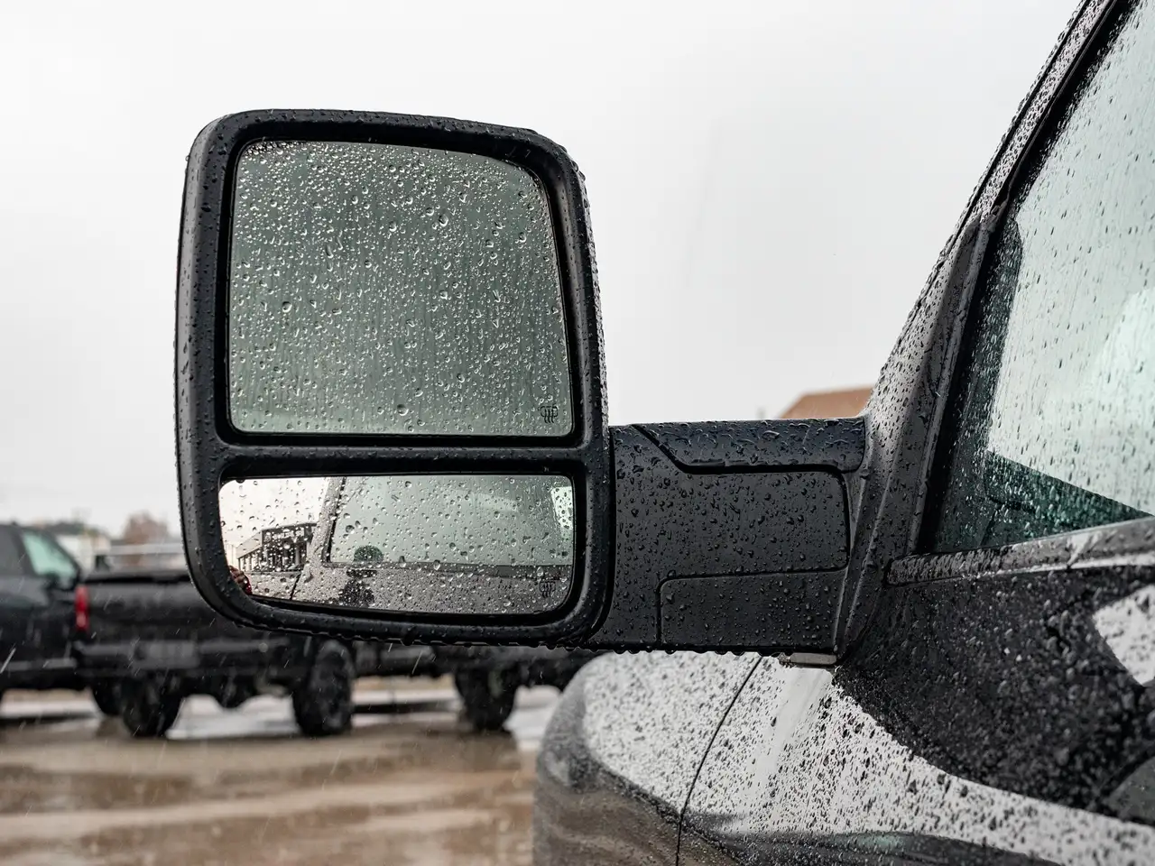 RAM 2500 снимка RAM 2500