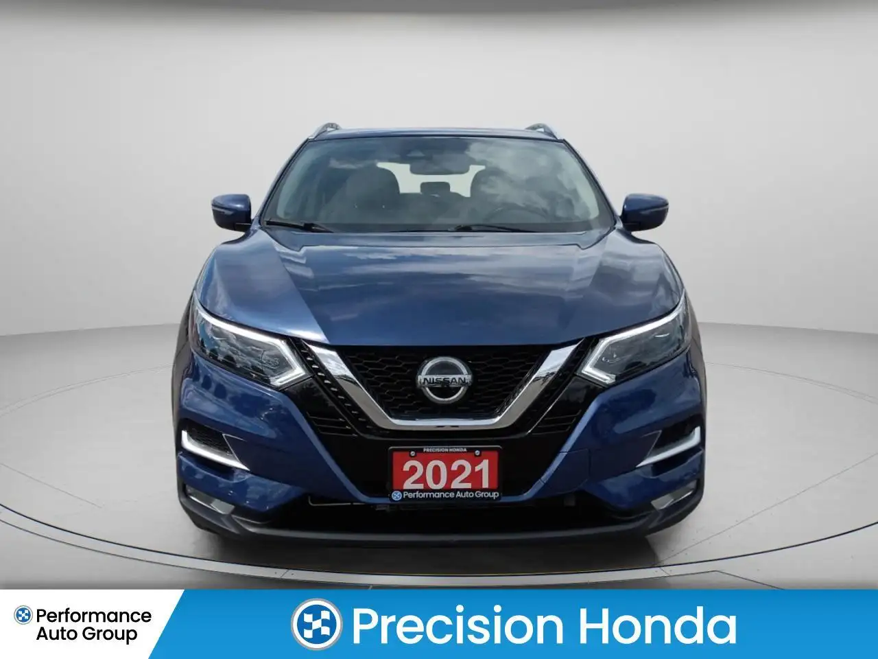 Nissan Qashqai снимка Nissan Qashqai