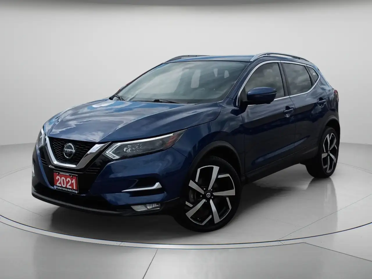 Nissan Qashqai снимка Nissan Qashqai