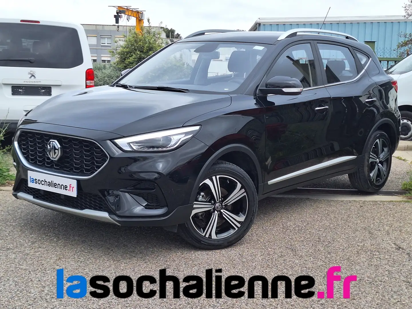 MG ZS 1.5L VTI-Tech 106ch 2WD Comfort Noir - 1