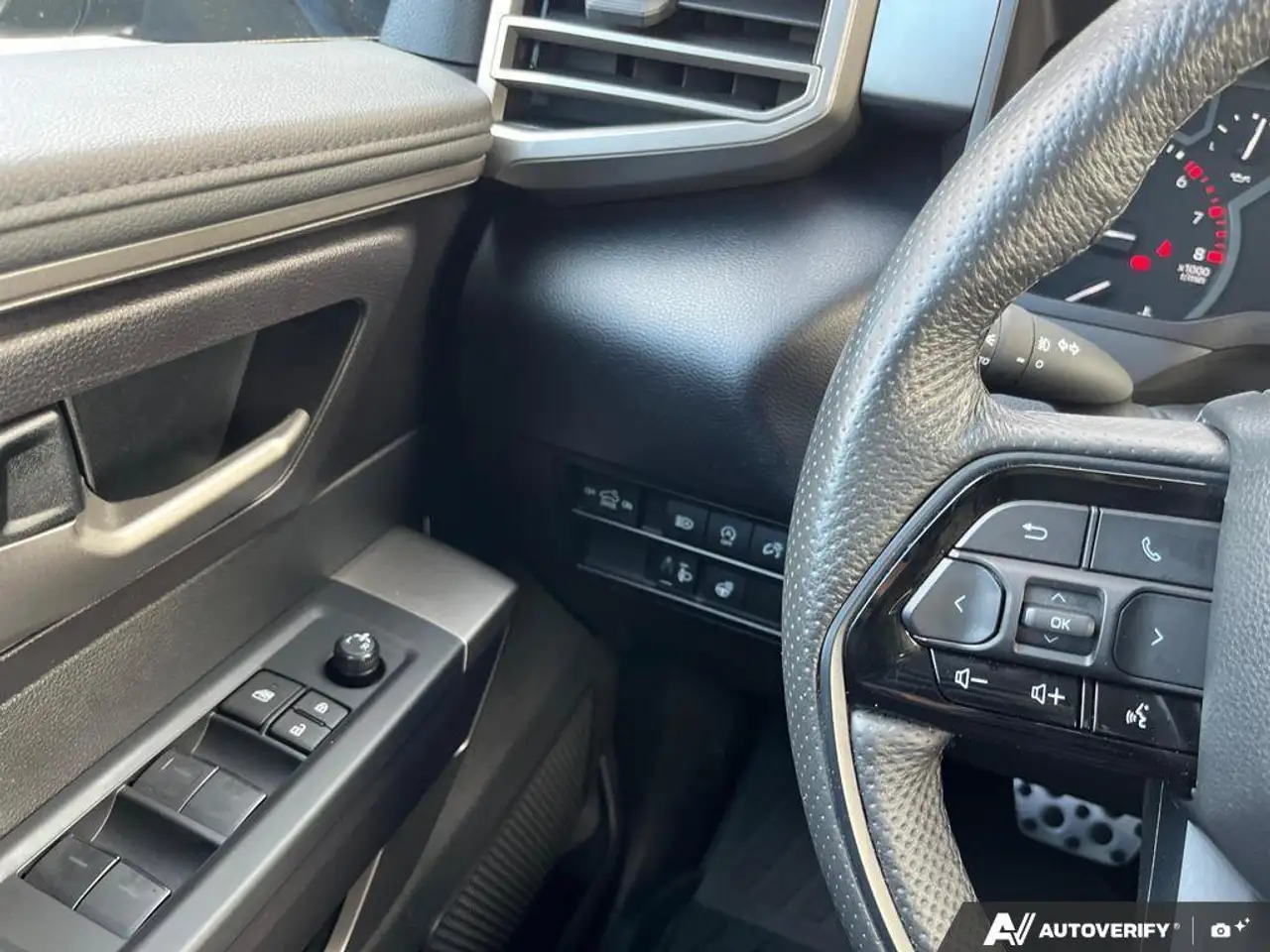 Toyota Tundra photo Toyota Tundra