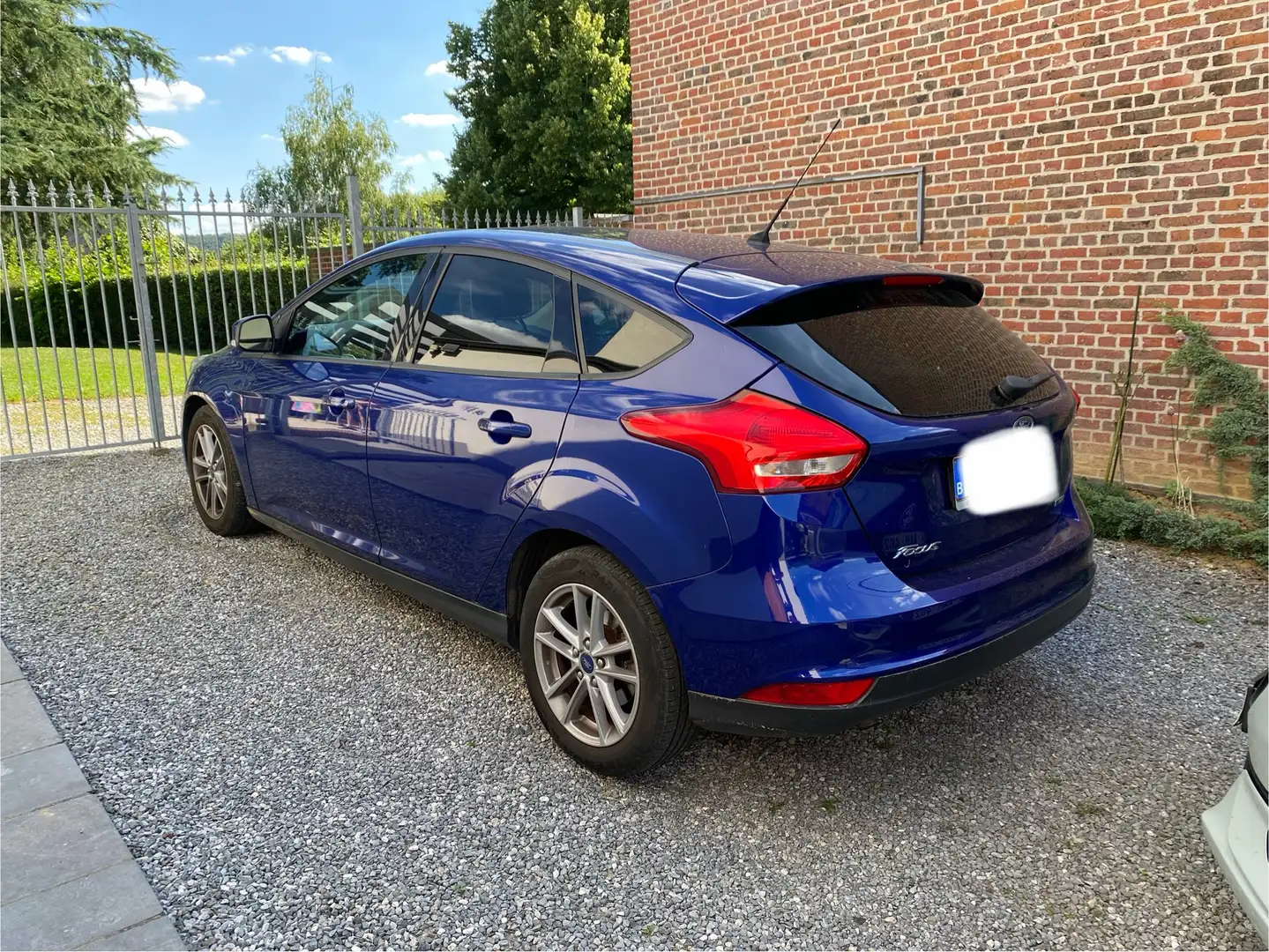 Ford Focus Focus 1.0 EcoBoost Trend Blauw - 2