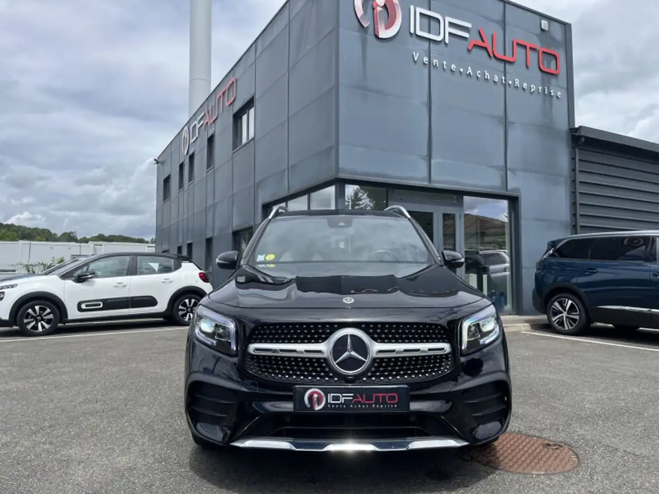 Mercedes-Benz GLB 200