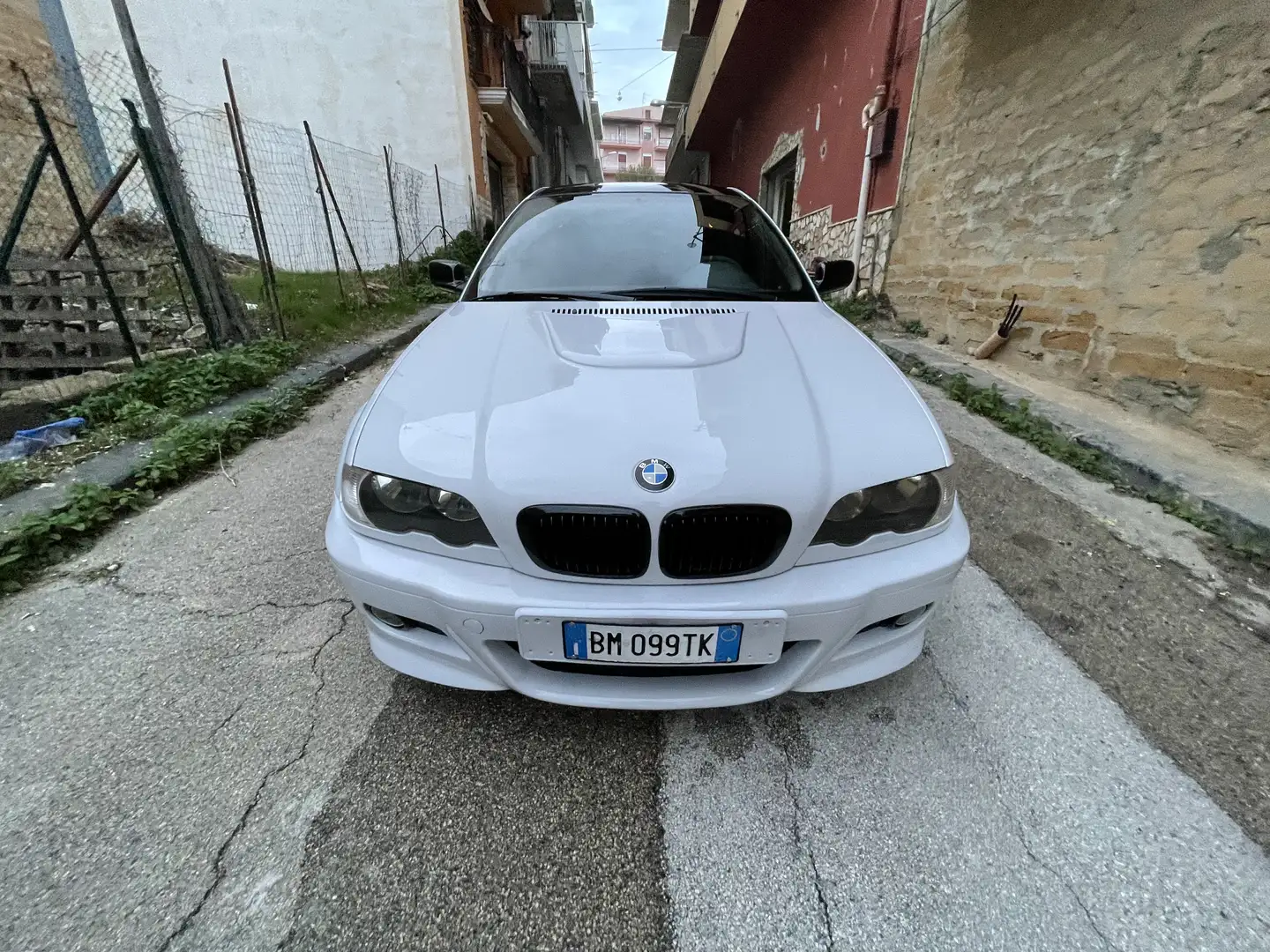 BMW 323 323ci Coupe - 1