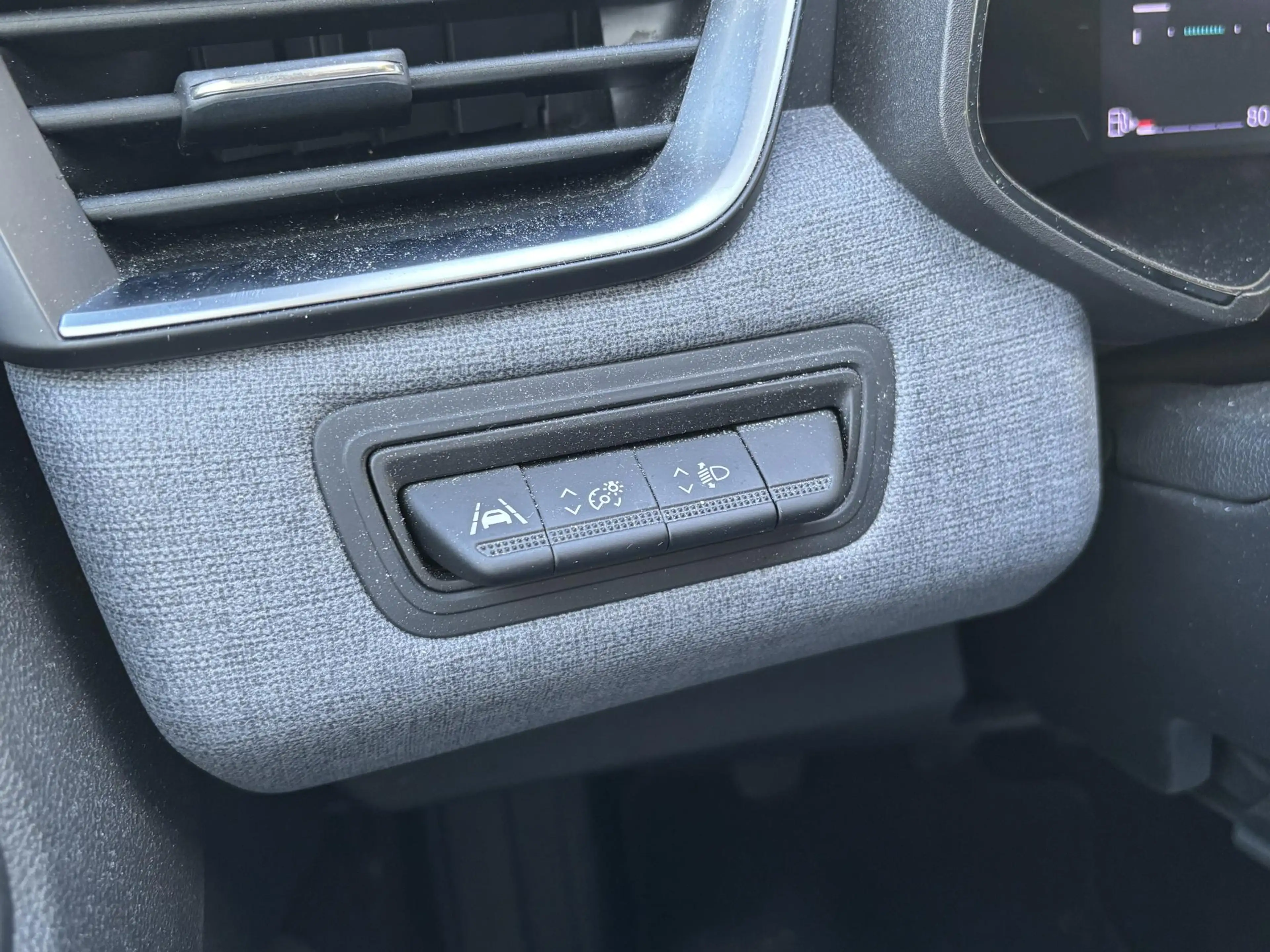 Renault Clio 1.0 TCe 90 GPF evolution l Pack Navigation l Achte — photo 28