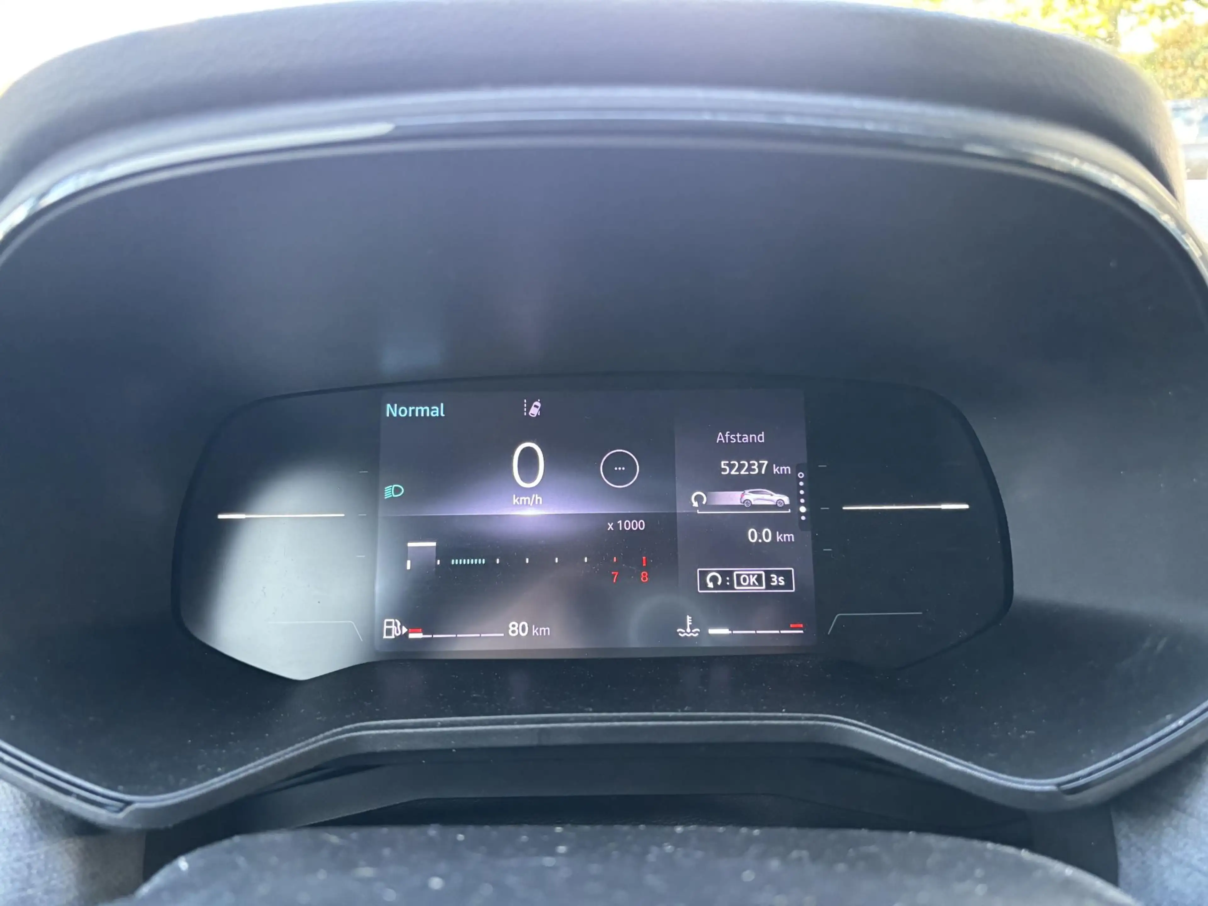 Renault Clio 1.0 TCe 90 GPF evolution l Pack Navigation l Achte — photo 4