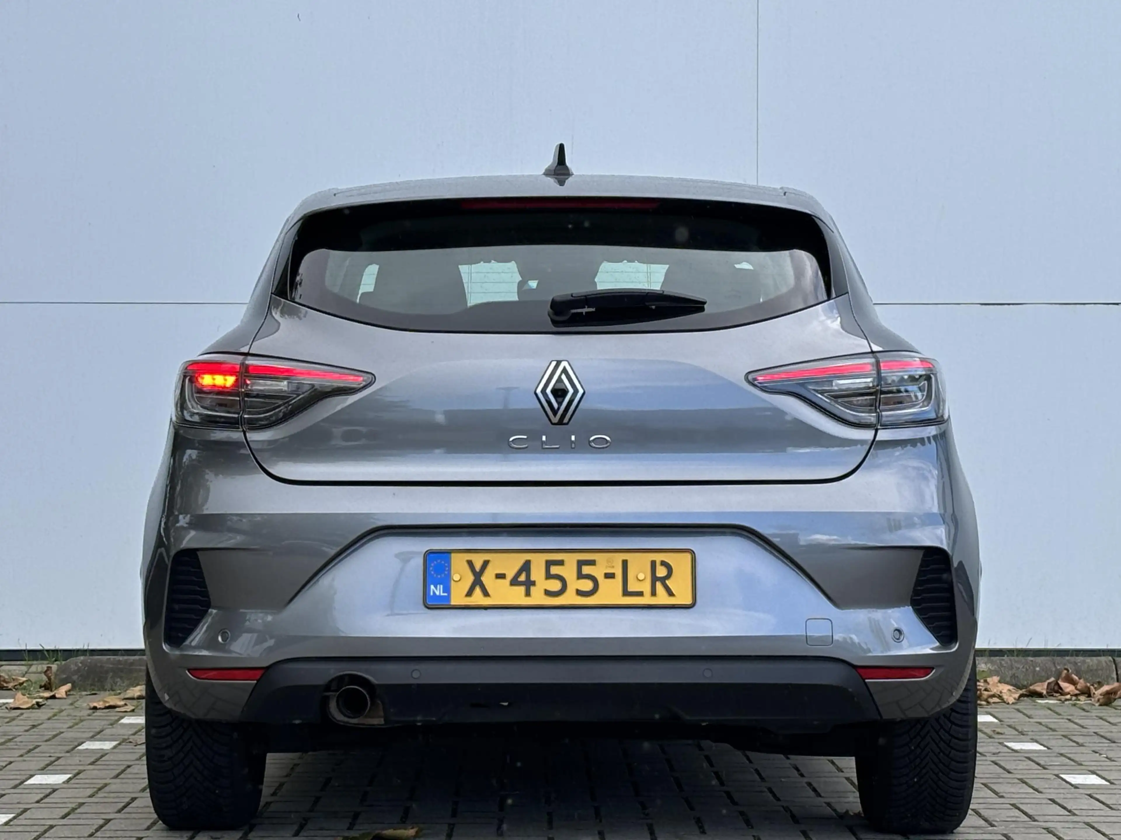 Renault Clio 1.0 TCe 90 GPF evolution l Pack Navigation l Achte — photo 16