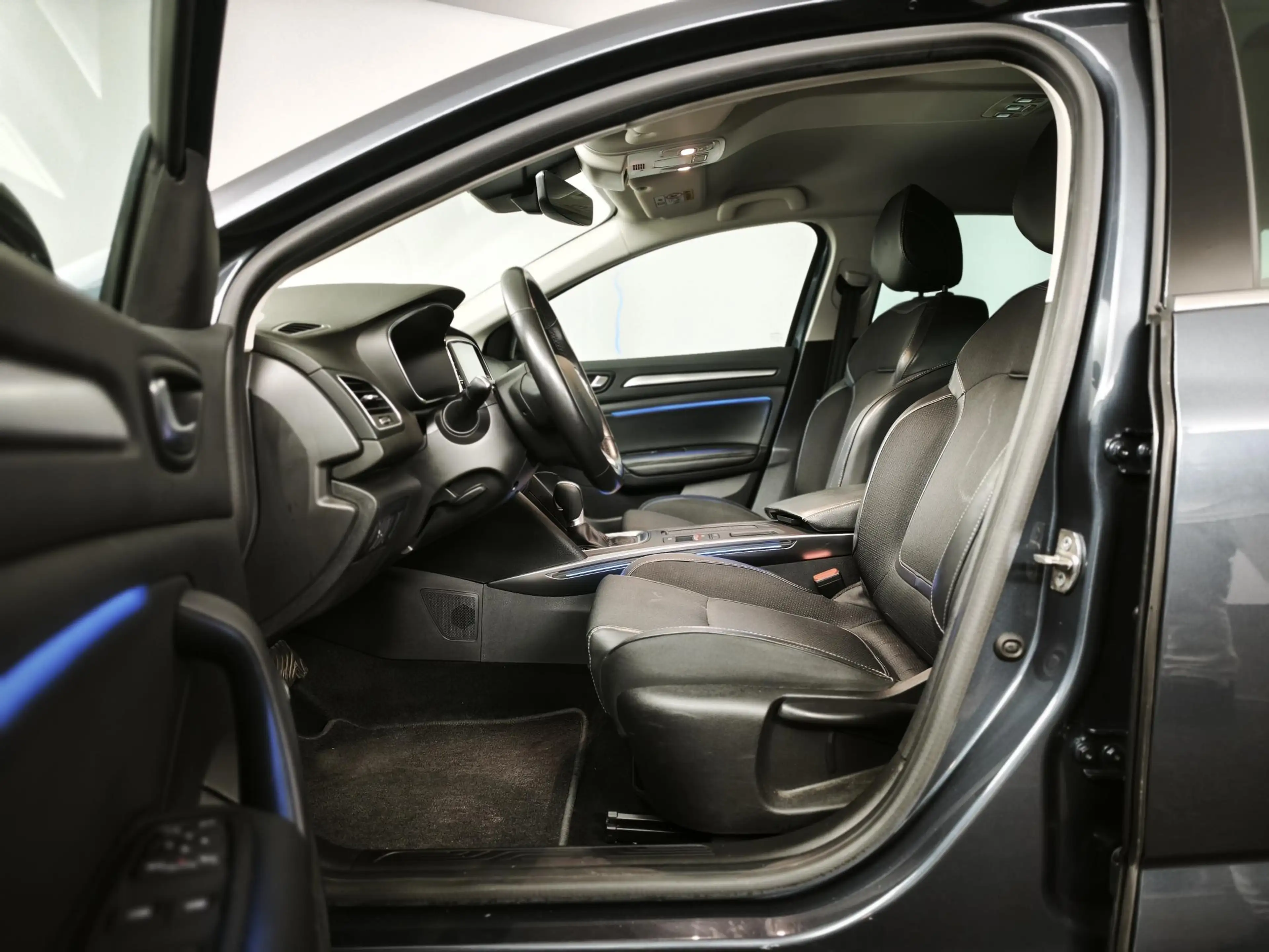 Renault Megane Estate 1.3 TCe 140 Techno | Navigatie | Camera | A — photo 18