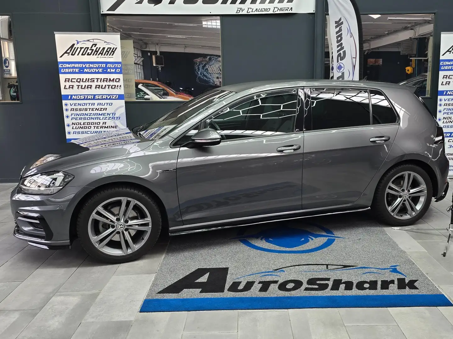 Volkswagen Golf Golf VII 5p 1.5 tsi R-LINE Sport 150cv Gris - 1